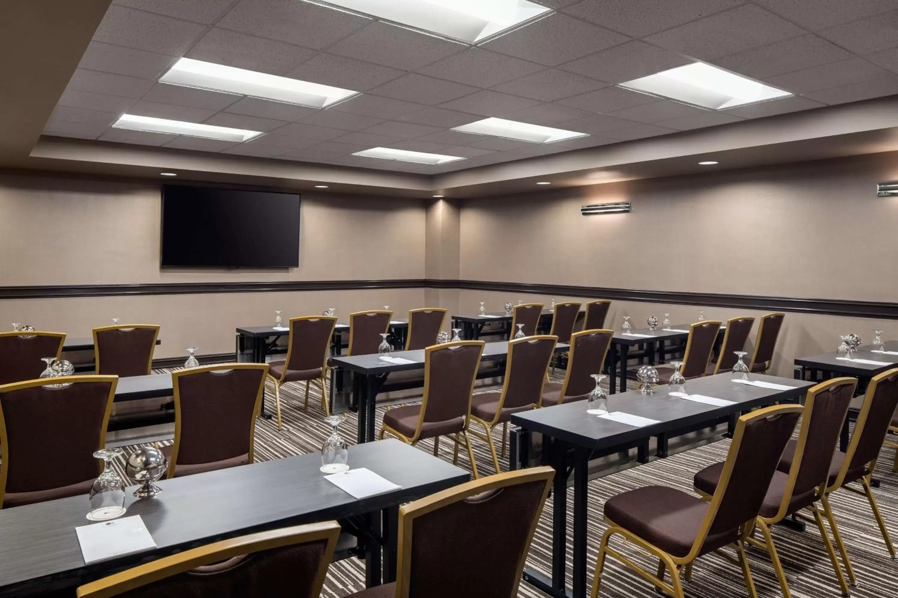 Meeting/conference room in DoubleTree by Hilton Denver Tech