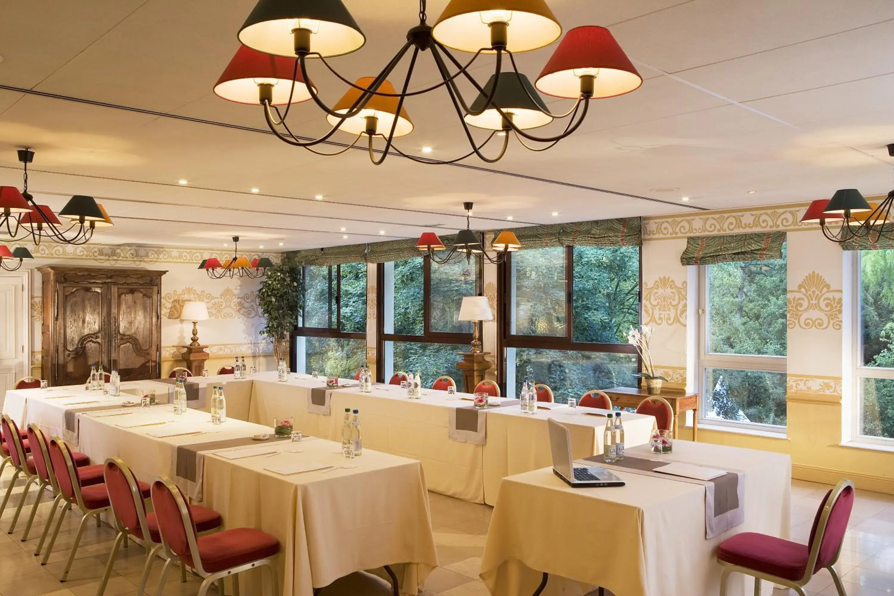 Business facilities, Restaurant/Places to Eat in Hôtel & Spa Château de l'ile