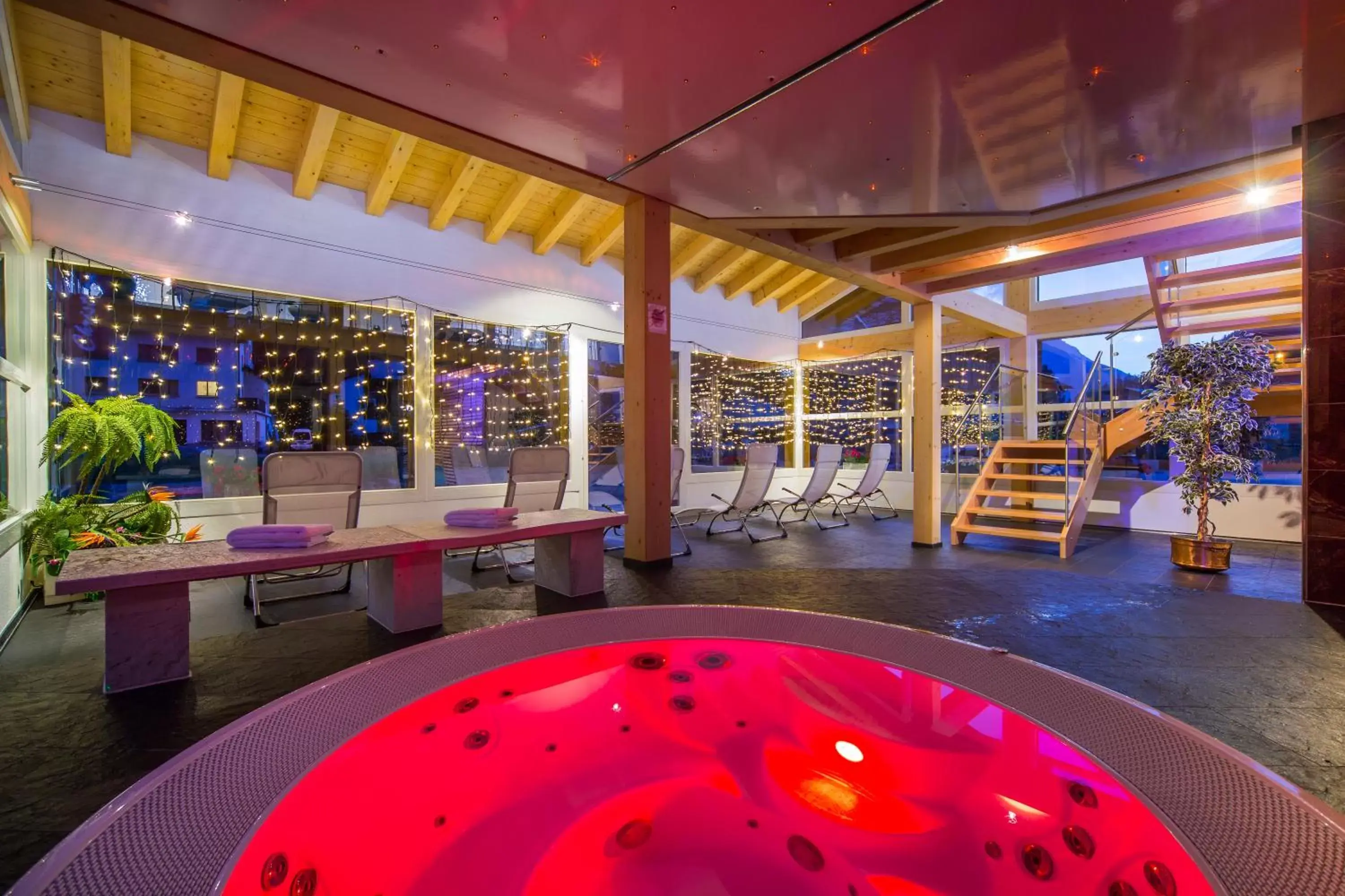 Swimming pool in Wellness- und Schneesporthotel Christiania