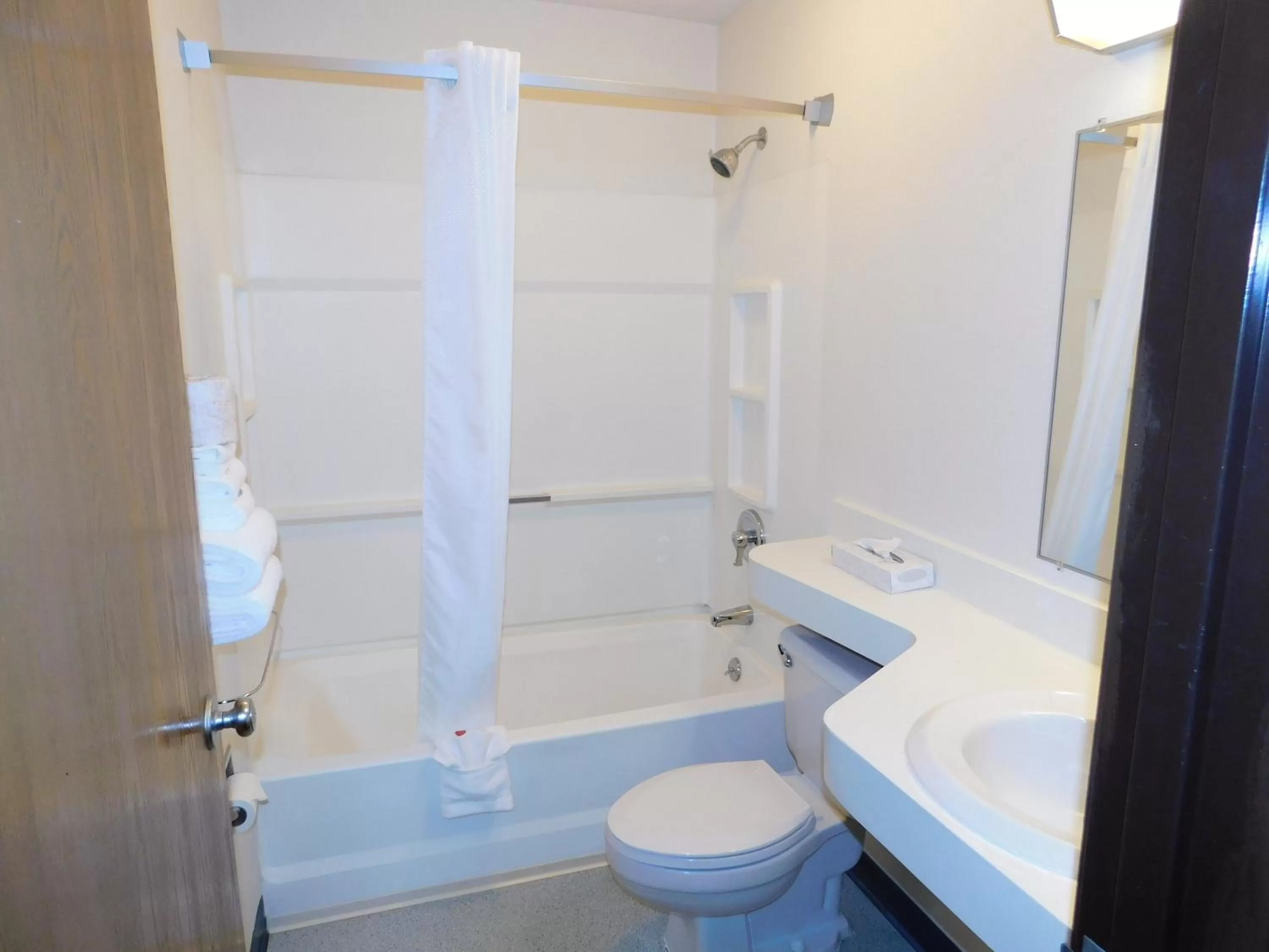 Toilet in The Covered Bridge Inn