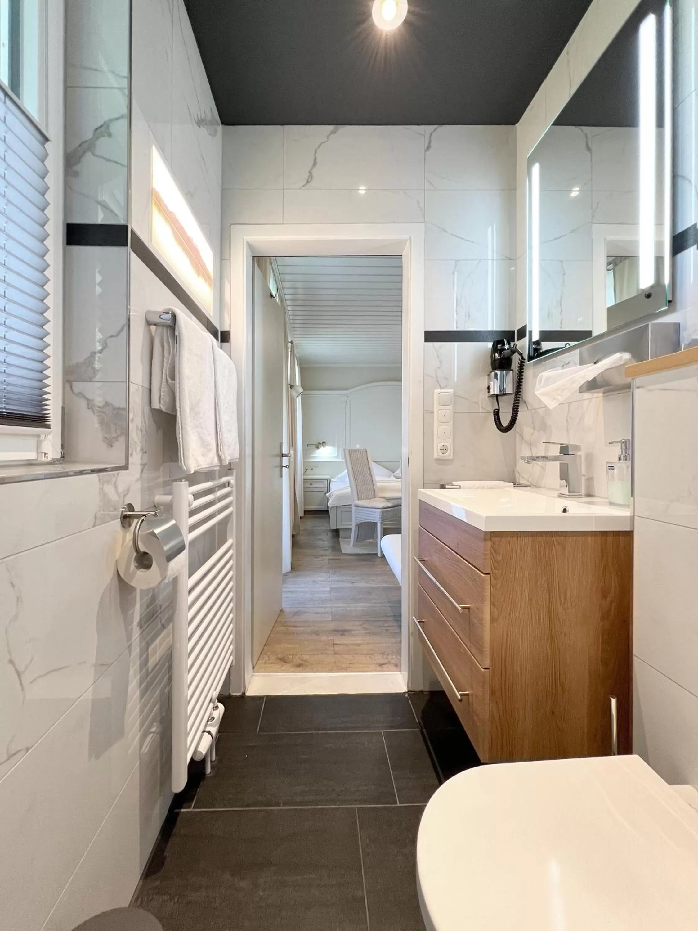 Bathroom in Hotel Schlossblick Chiemsee