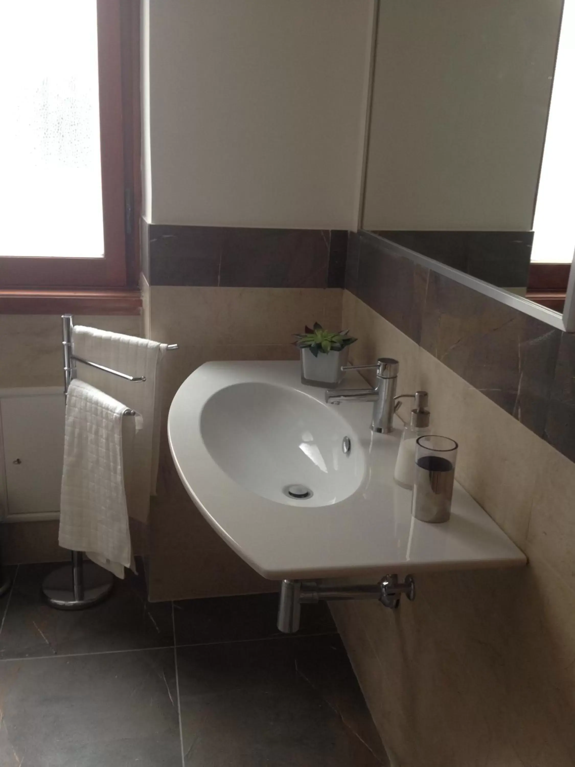 Bathroom in Trastevere's Friends