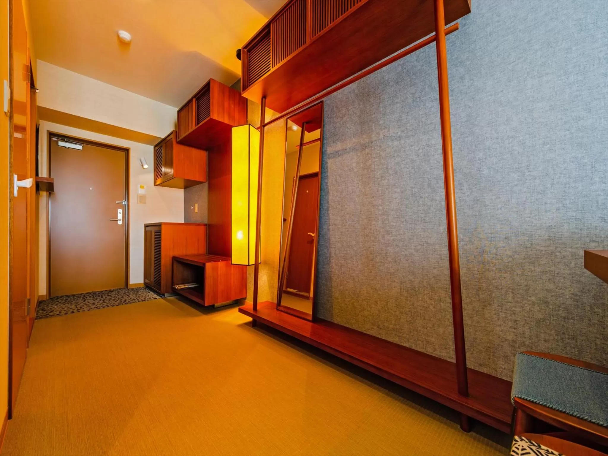 Photo of the whole room in oile by DSH Resorts