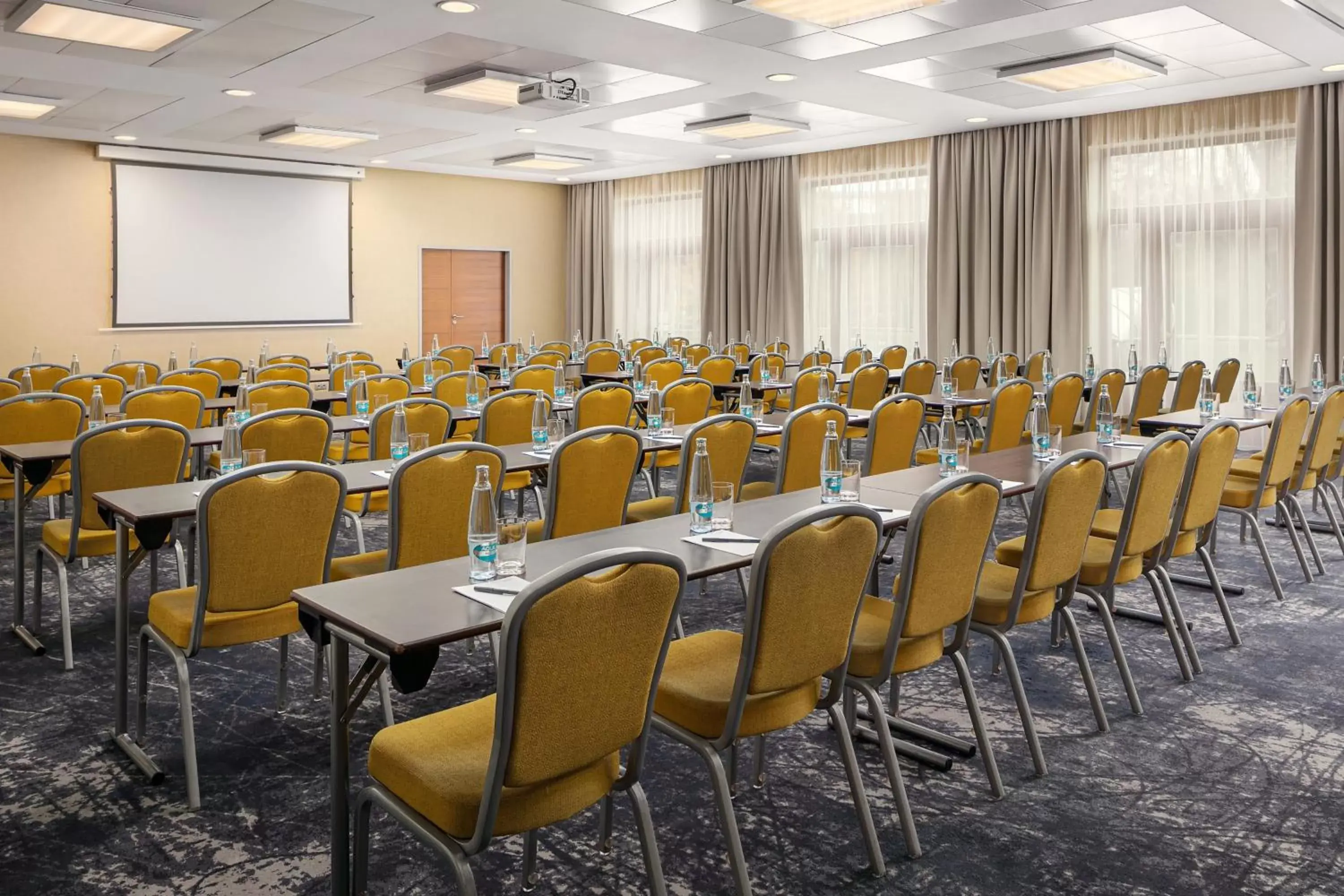 Meeting/conference room in Courtyard by Marriott Pilsen