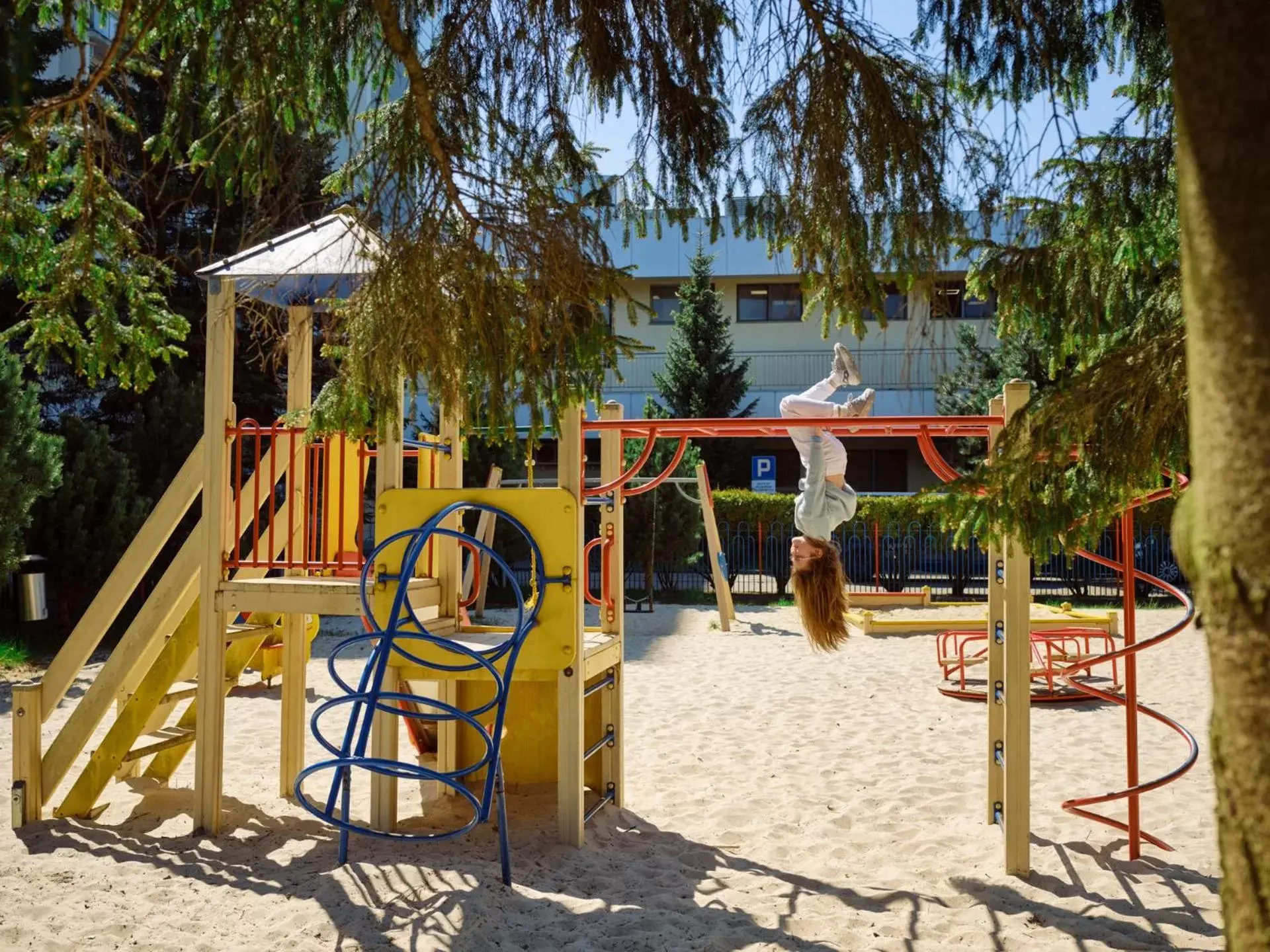 Children play ground, Children's Play Area in Arka Medical Spa