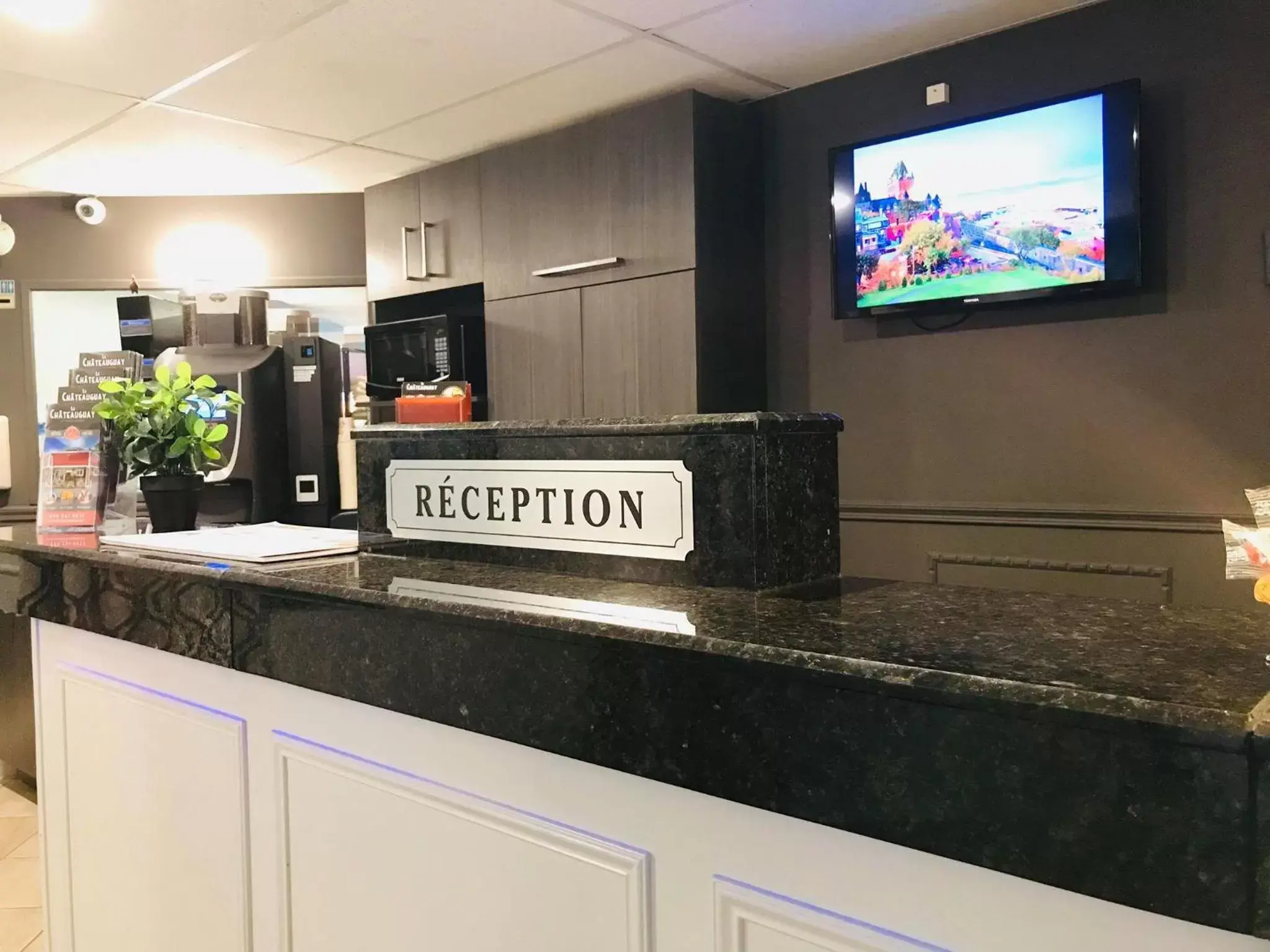Lobby or reception, Lobby/Reception in Hotel et Motel Le Chateauguay
