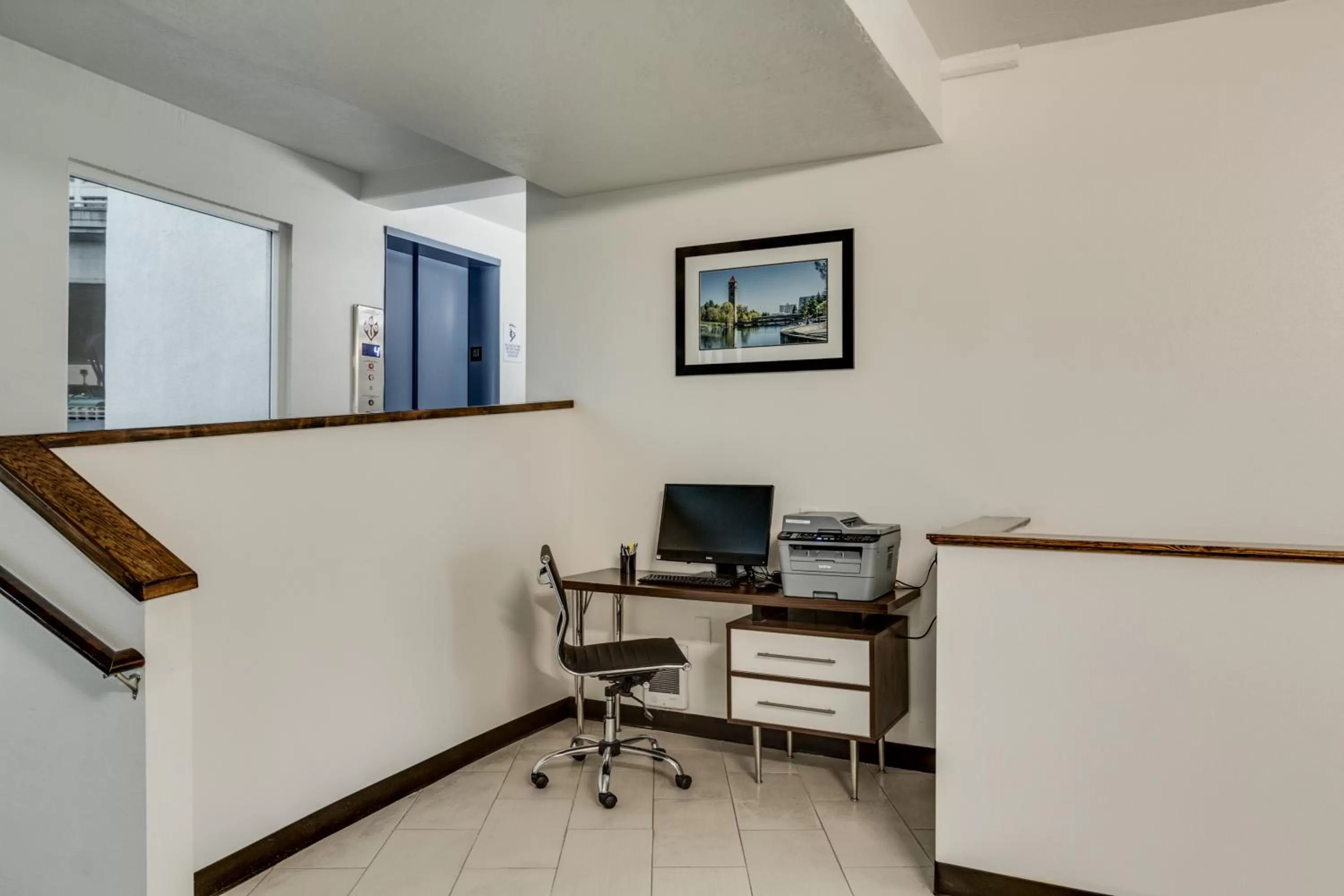 Business facilities in Baymont by Wyndham Spokane