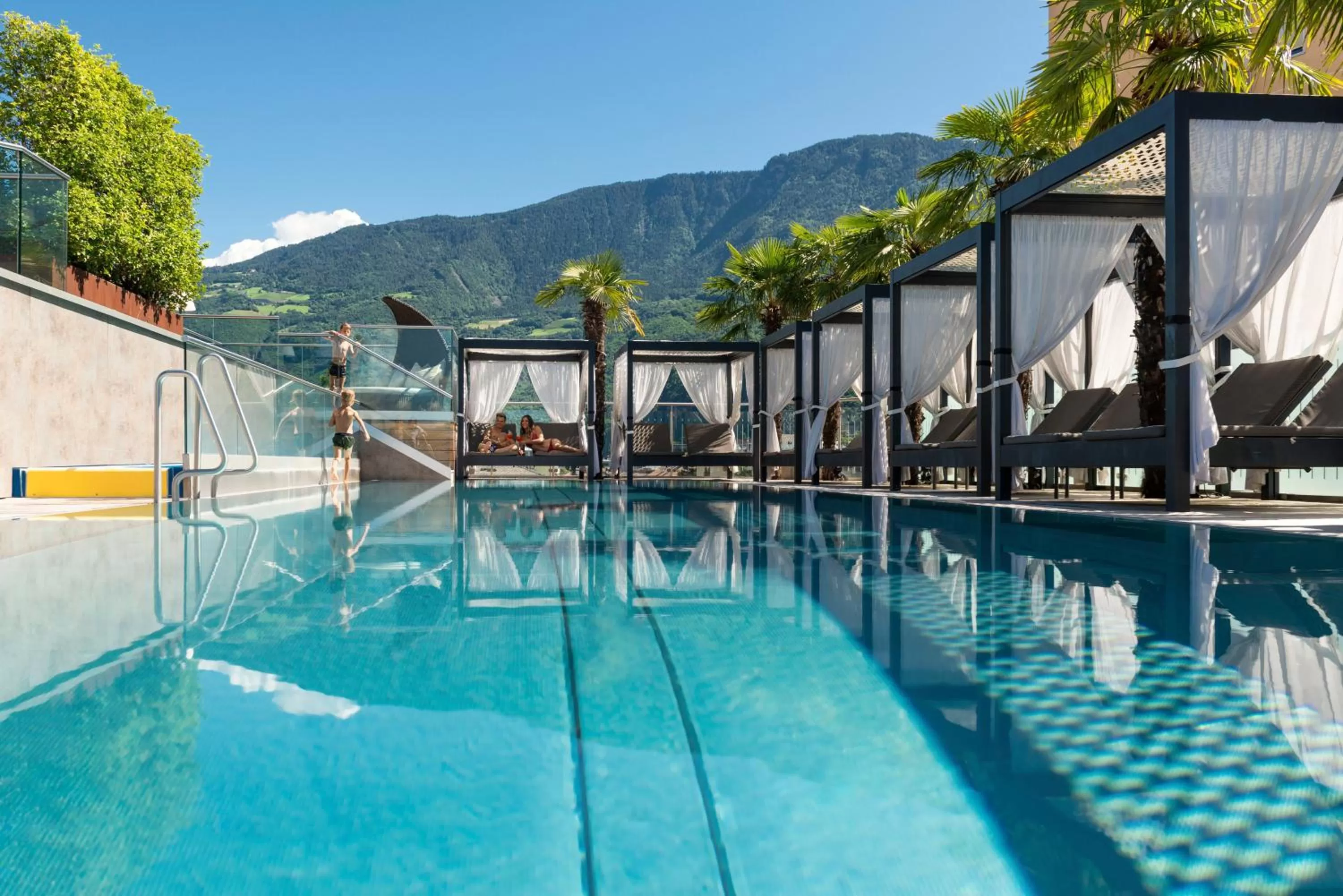 Spring in Hotel Ideal Park