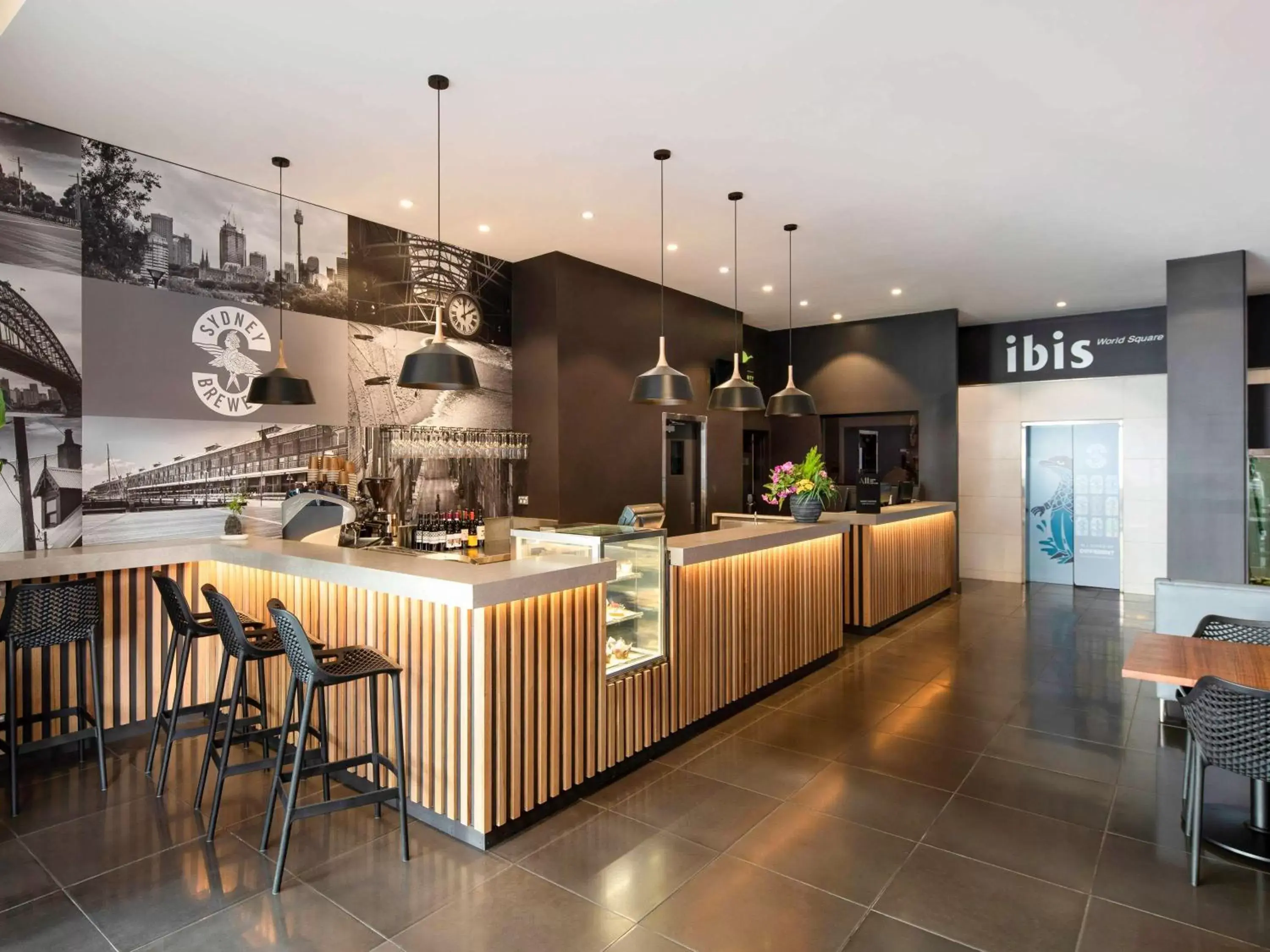 Property building in ibis Sydney World Square