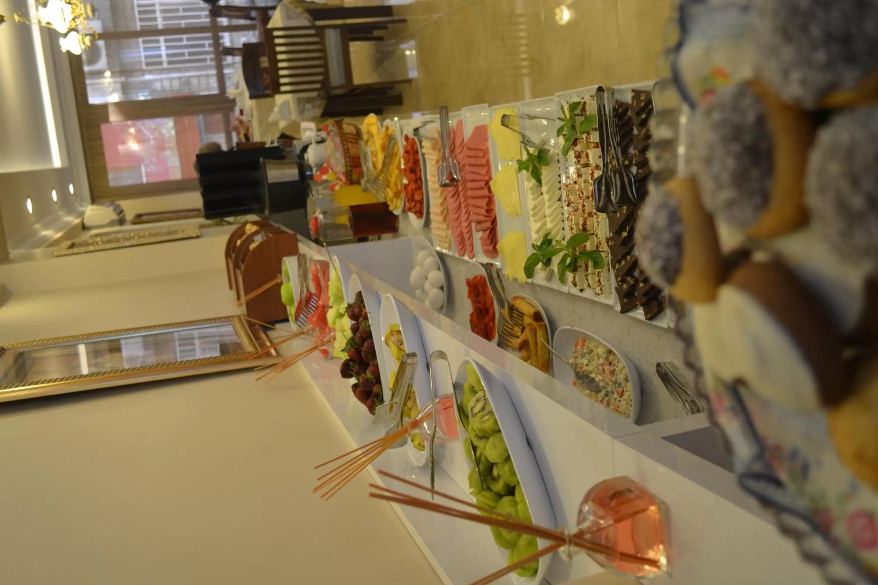 Restaurant/places to eat in Blue Istanbul Hotel