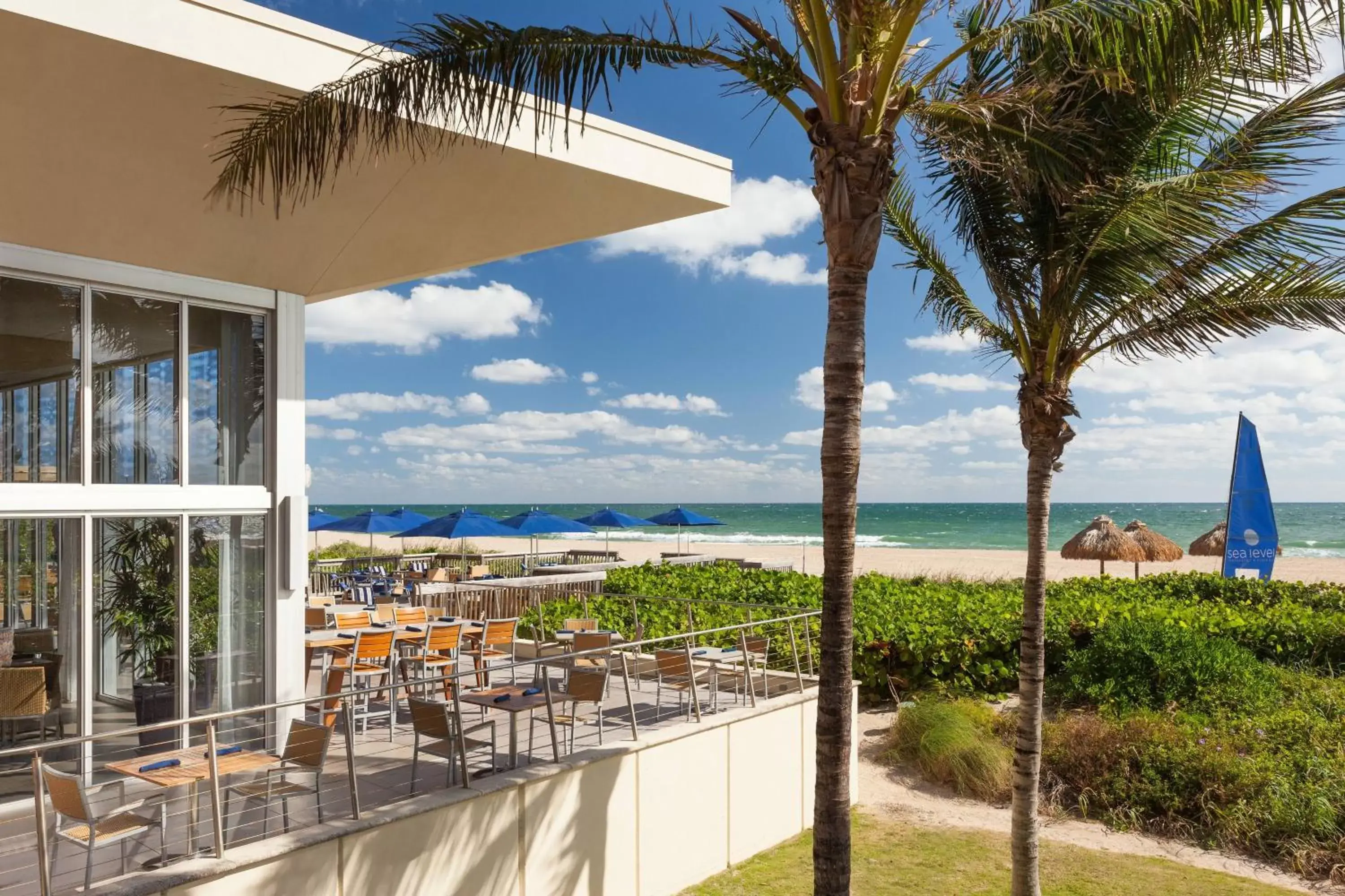 Restaurant/places to eat in Fort Lauderdale Marriott Harbor Beach Resort & Spa