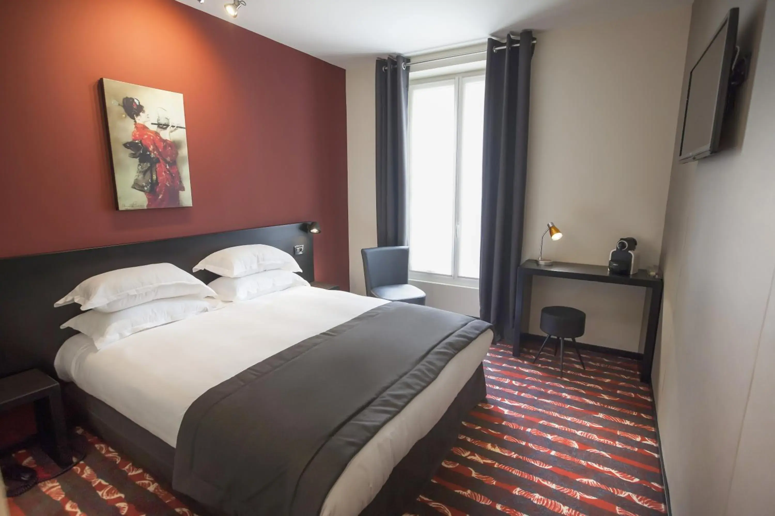 Classic Double or Twin Room in Helussi Hotel Classic Double or Twin Room in Helussi Hotel