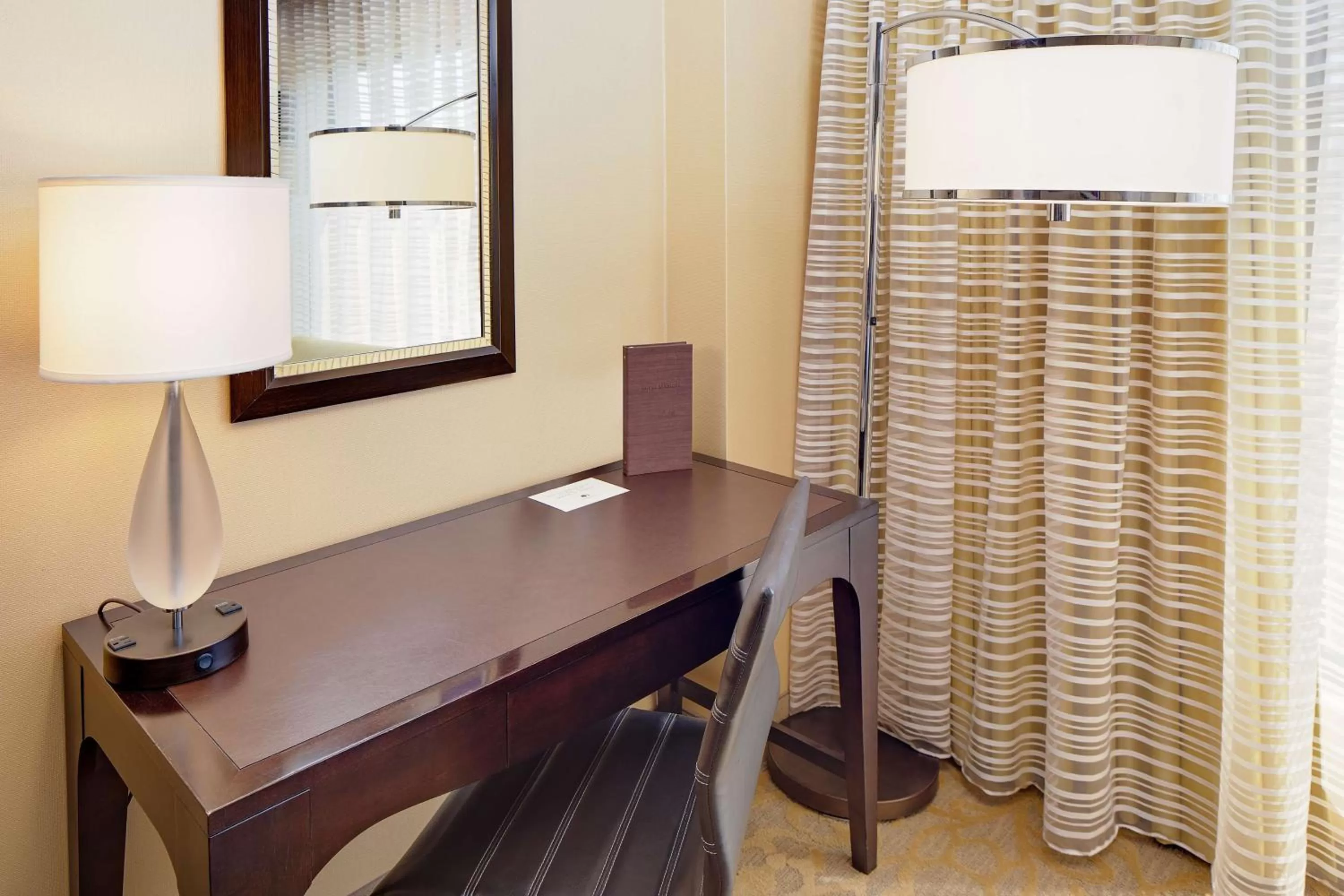 Two Bedroom King Suite in DoubleTree by Hilton Santa Ana - Orange County Airport