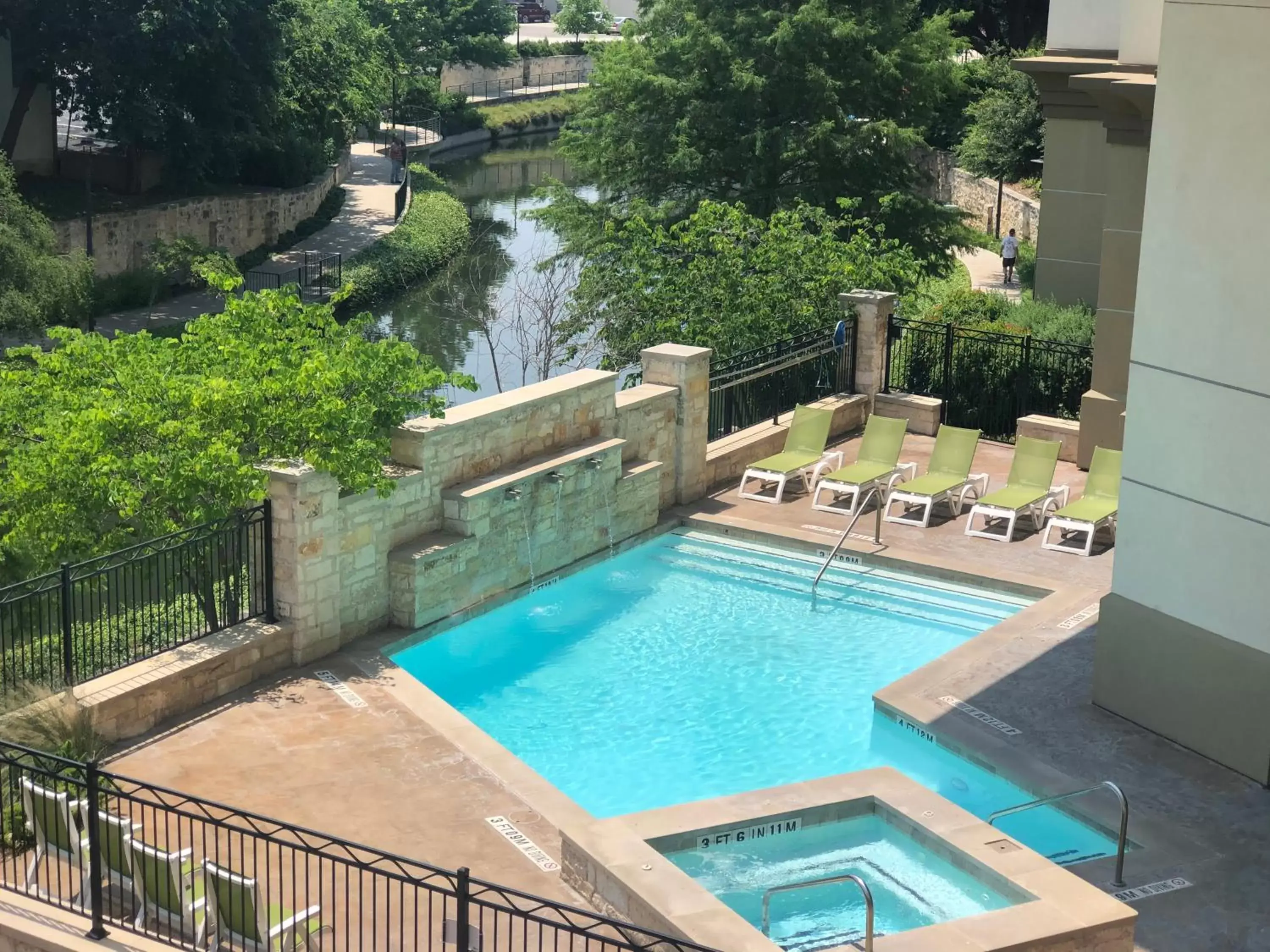 , Pool View in Wyndham Garden River Walk Museum Reach