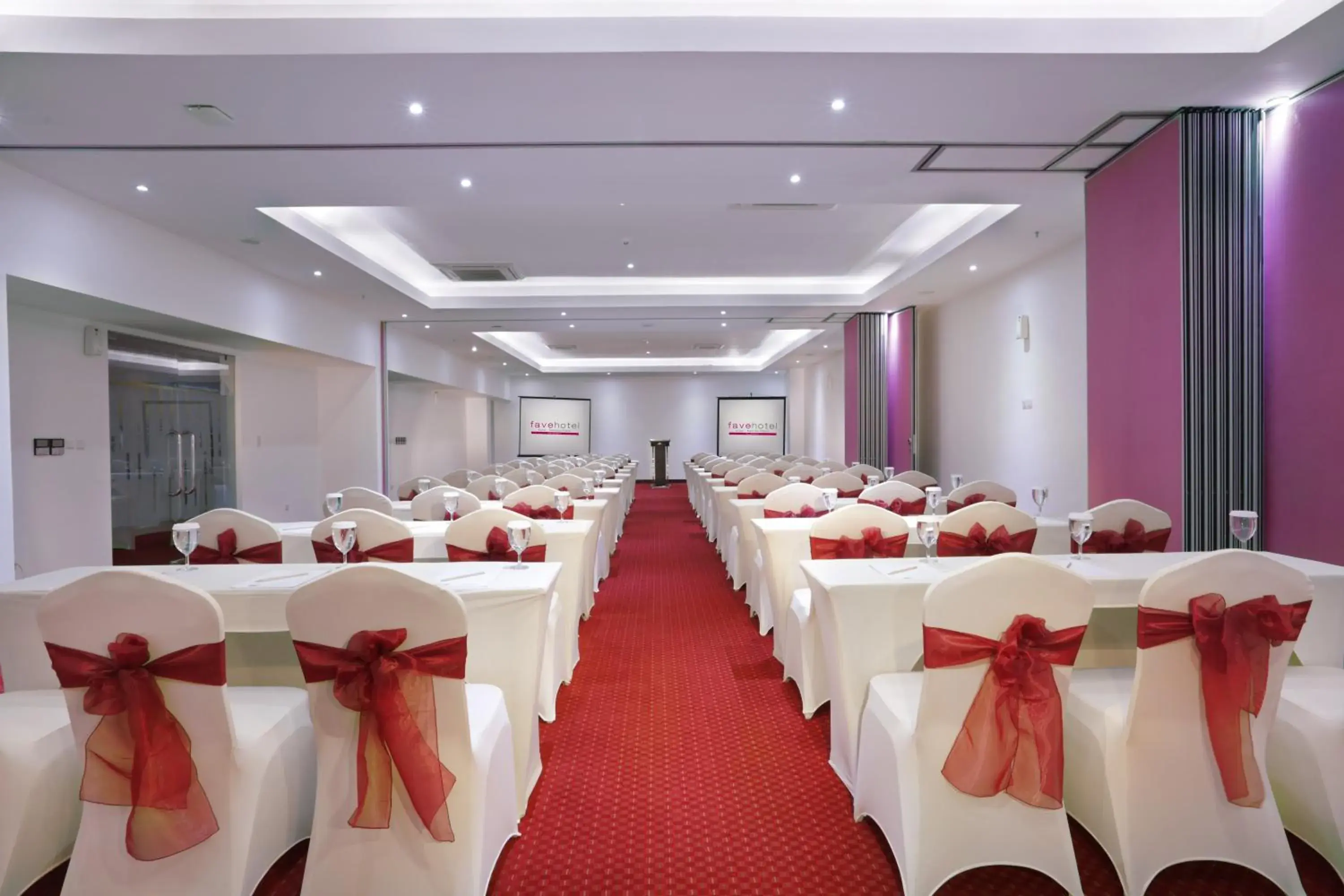 Meeting/conference room, Banquet Facilities in favehotel Kuta Kartika Plaza