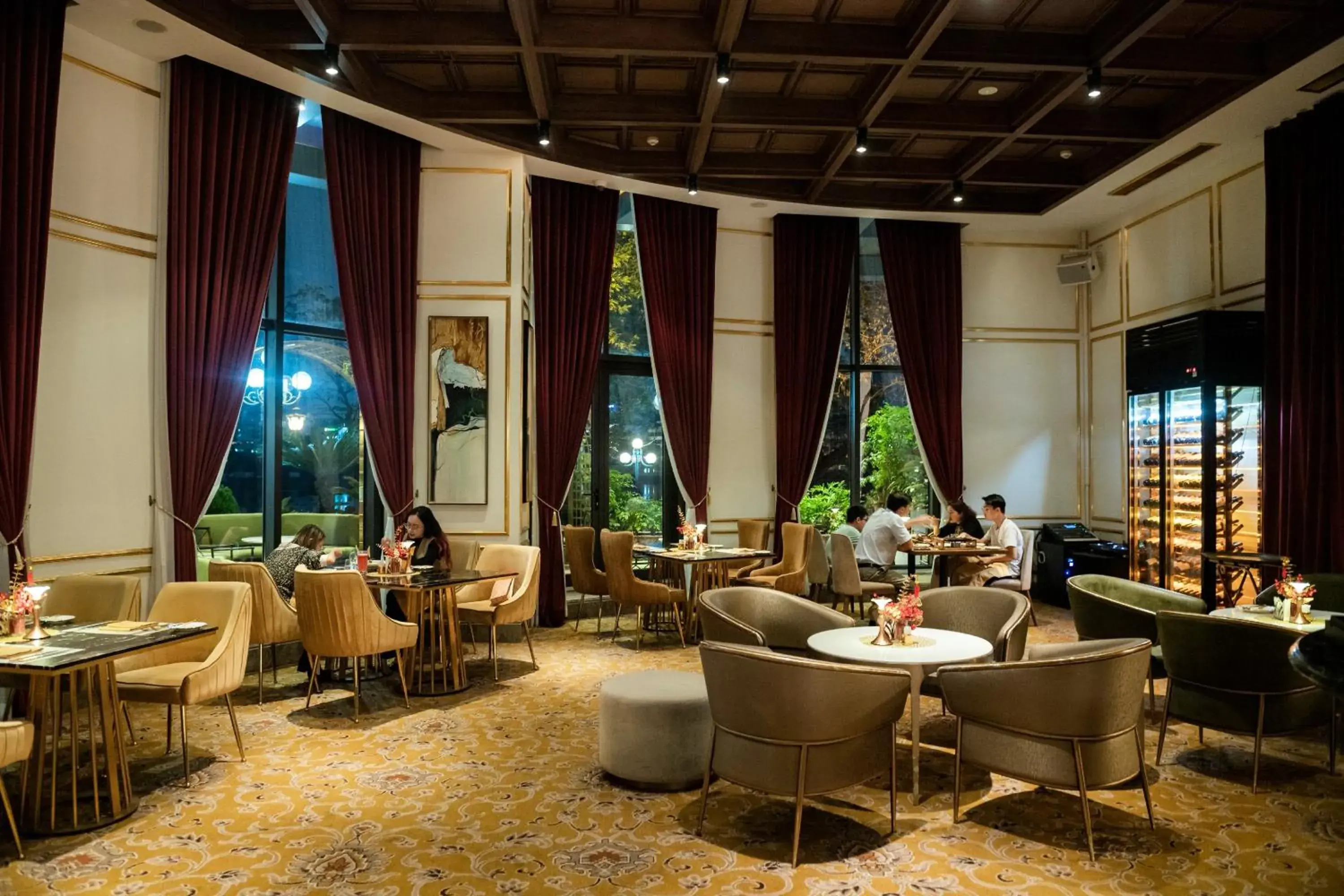 Restaurant/places to eat in Dolce by Wyndham Hanoi Golden Lake