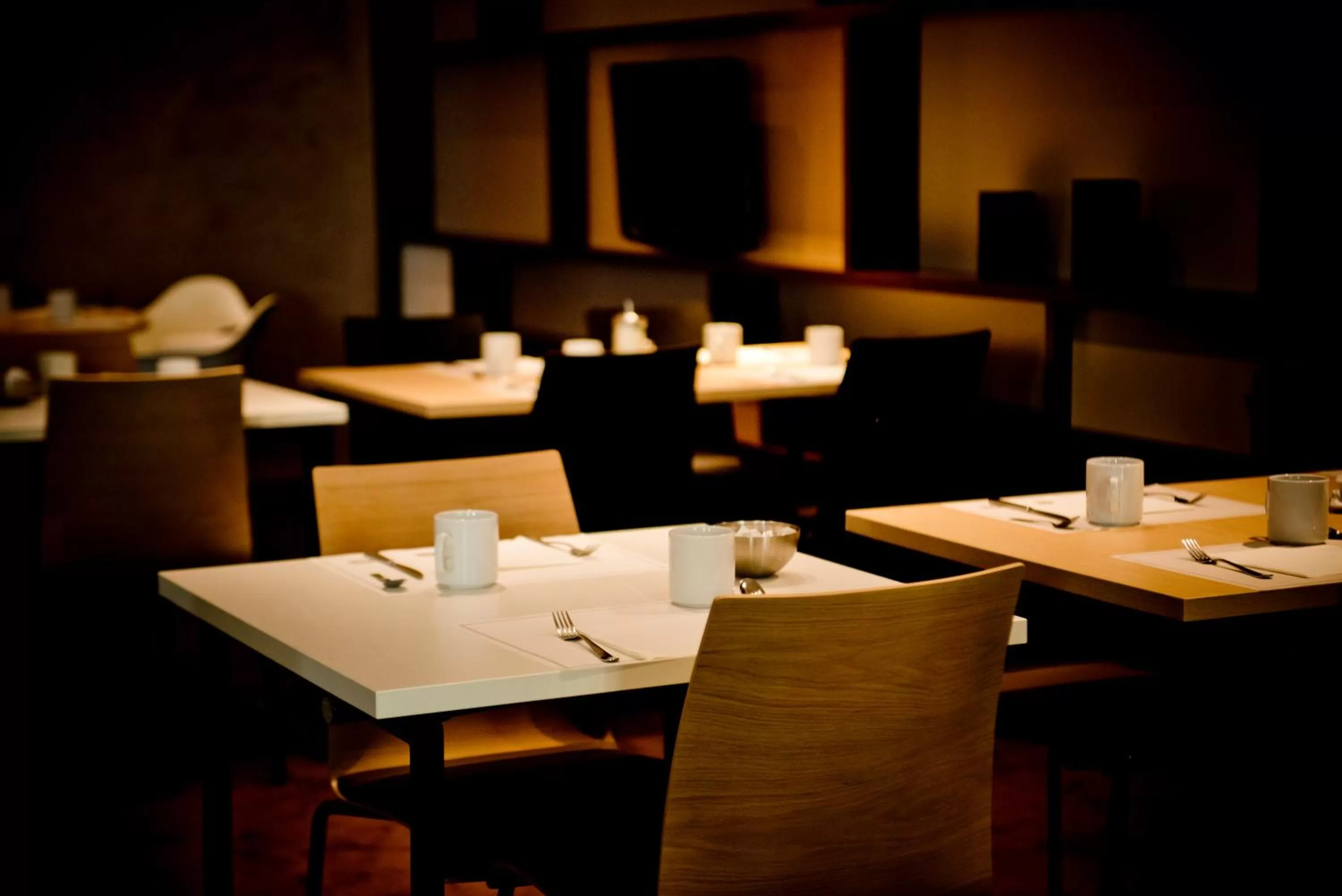 Restaurant/places to eat in Best Western Premier Hotel de la Paix