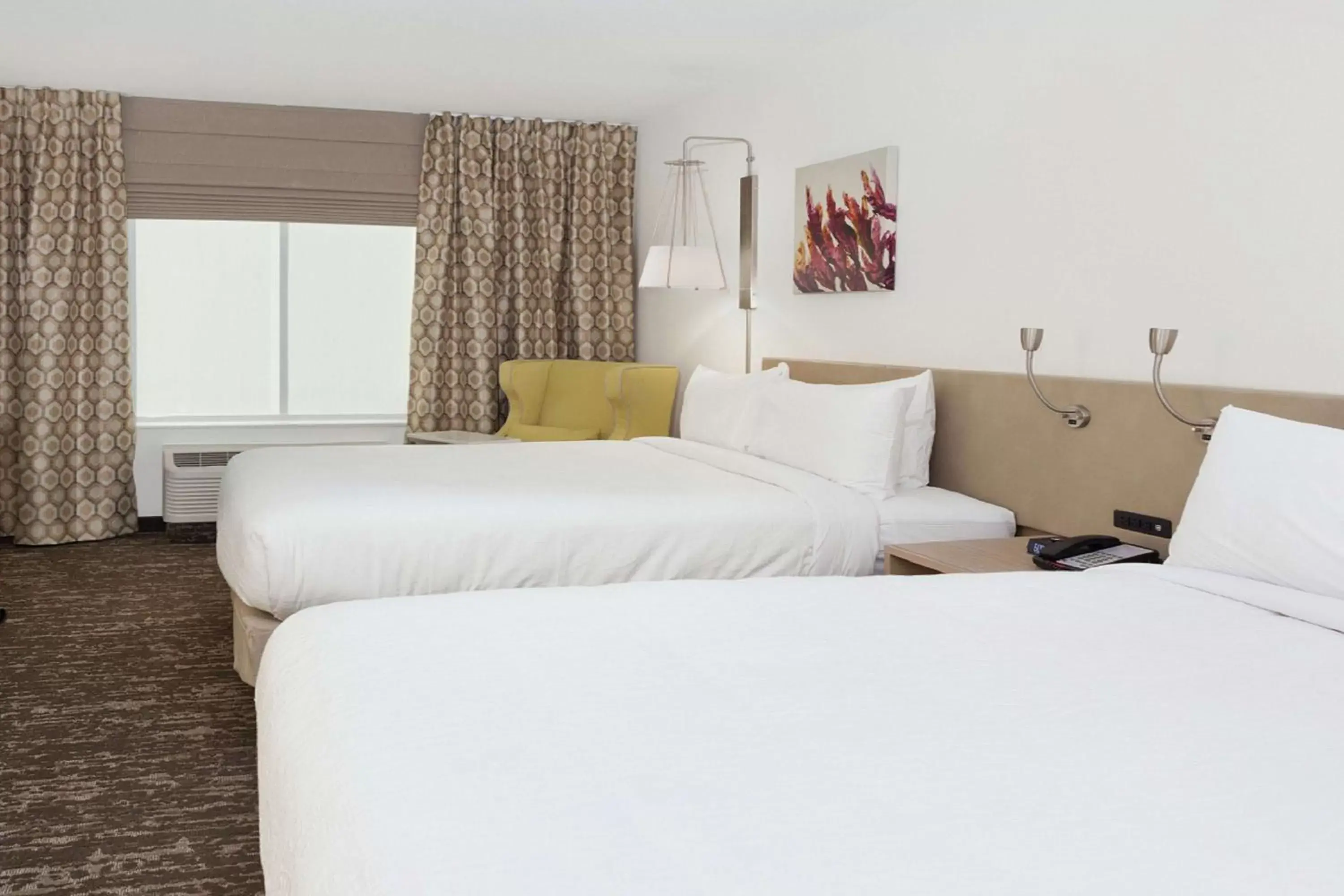 Bed in Hilton Garden Inn Montgomery - EastChase