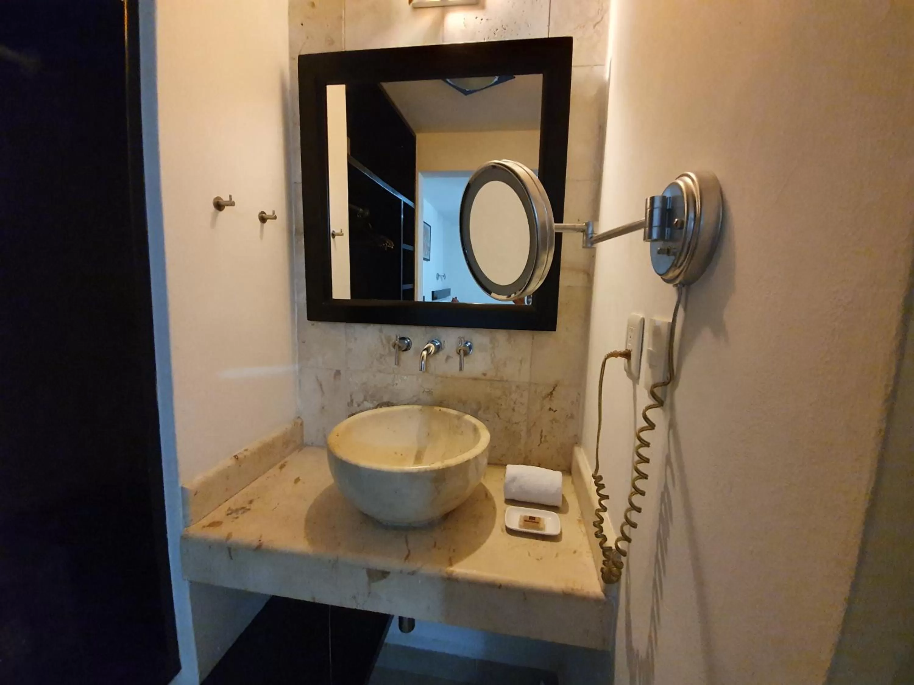 Bathroom in Casa Ticul Hotel Boutique - 5Th Ave by BFH