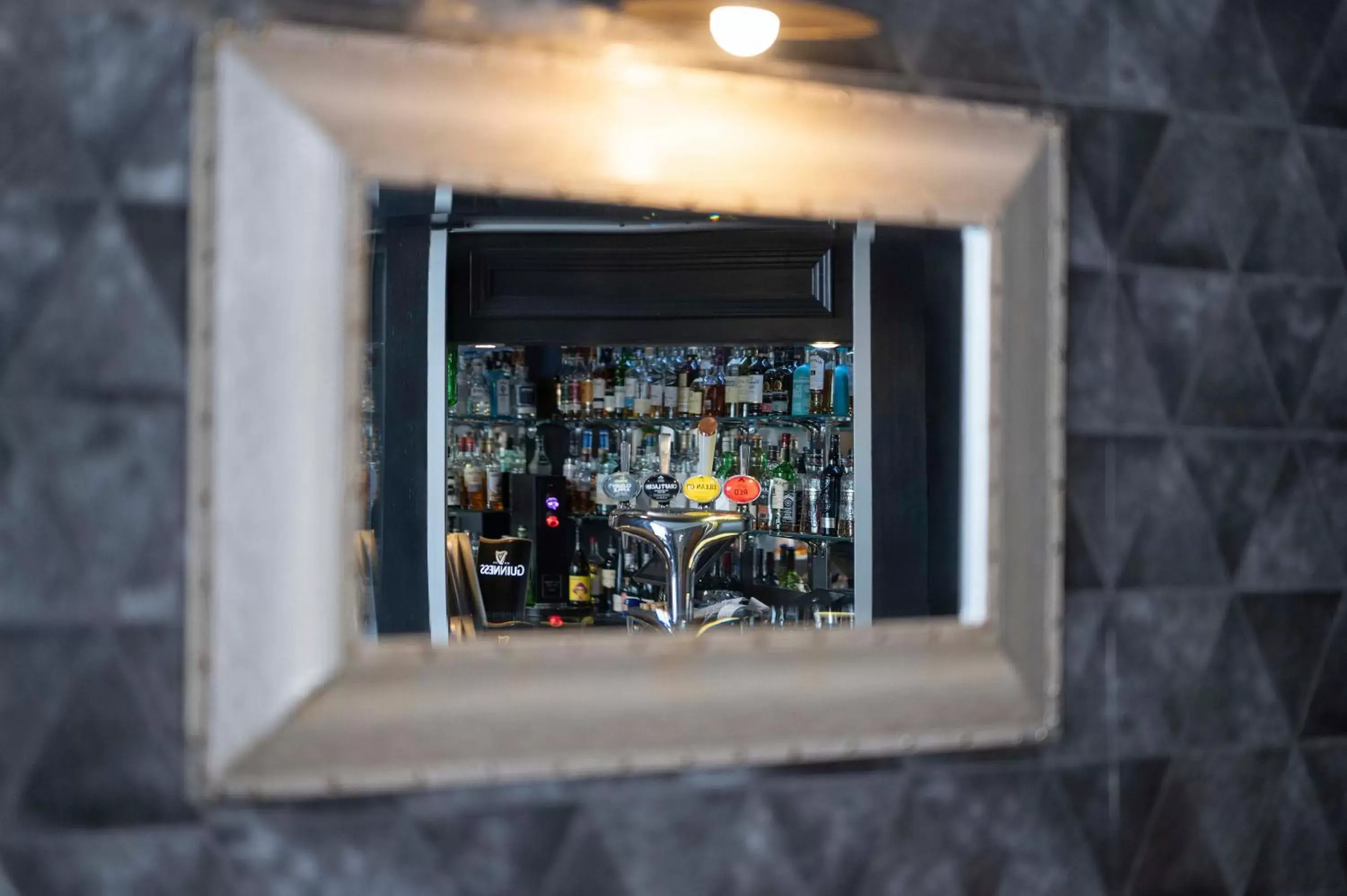 Lounge or bar in Skeabost House Hotel Lounge or bar in Skeabost House Hotel