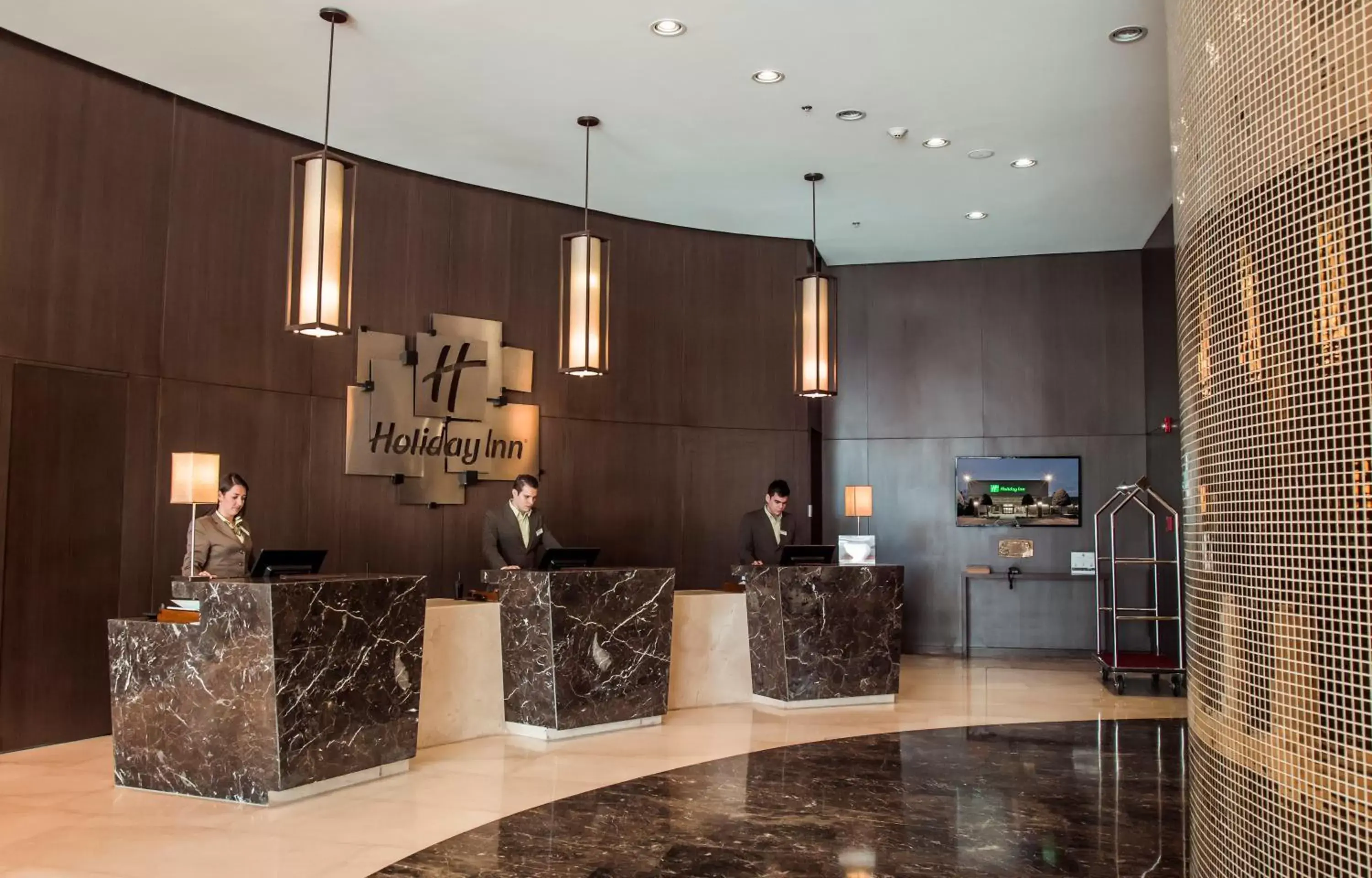 Lobby or reception, Lobby/Reception in Holiday Inn Bucaramanga Cacique, an IHG Hotel