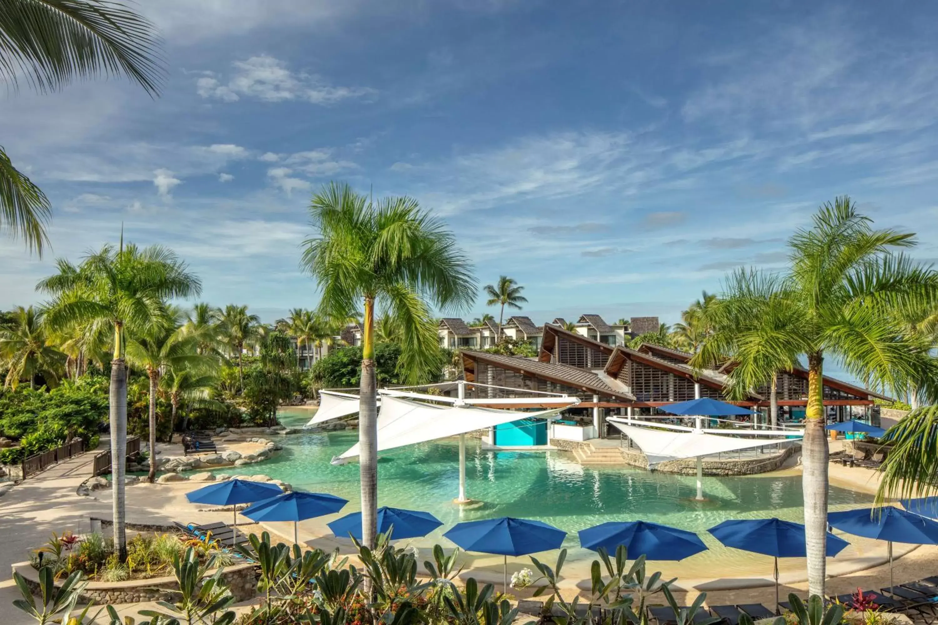Activities, Swimming Pool in Radisson Blu Resort Fiji