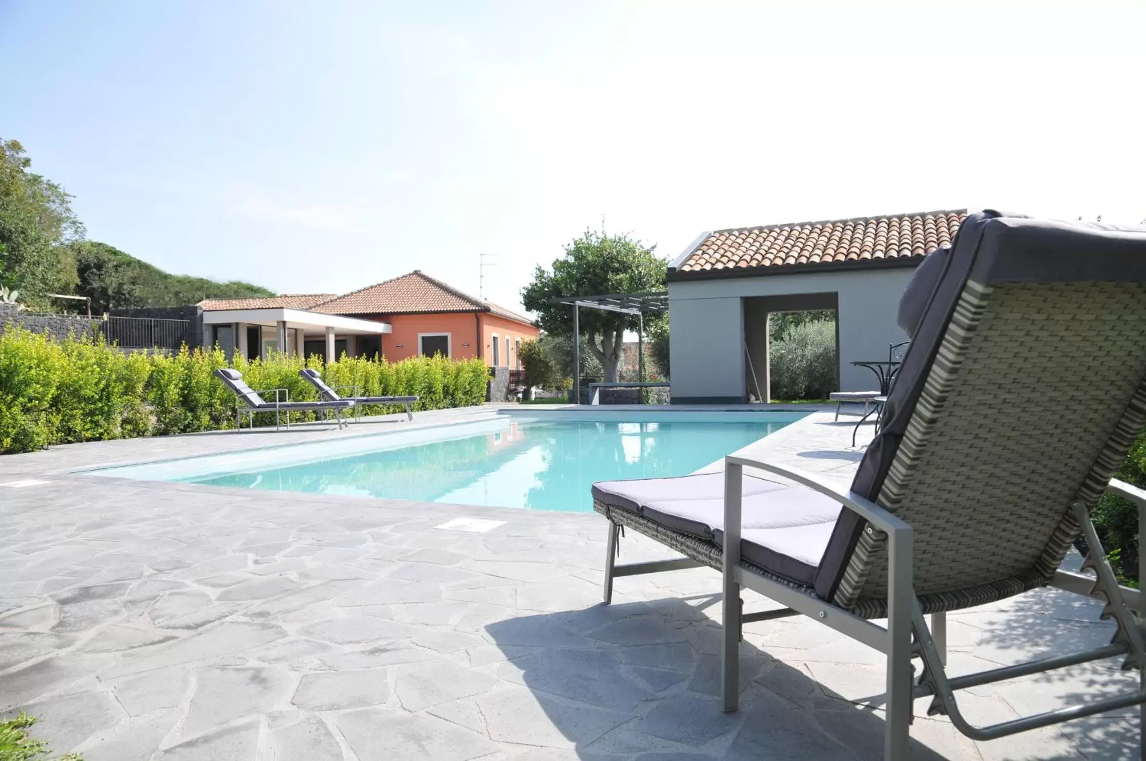 Swimming pool, Property Building in La Casa dell'Alloro