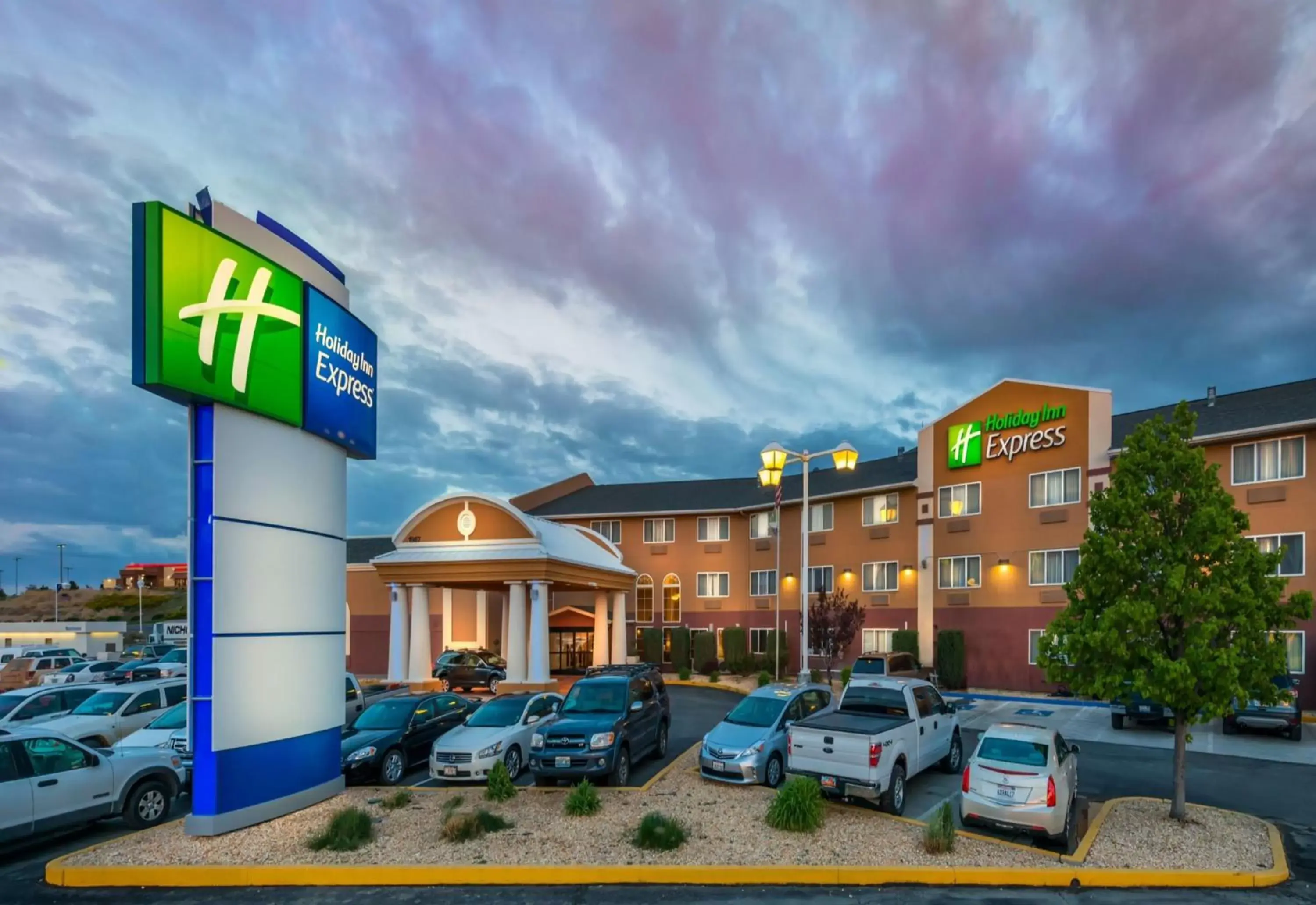Property Building in Holiday Inn Express Winnemucca, an IHG Hotel