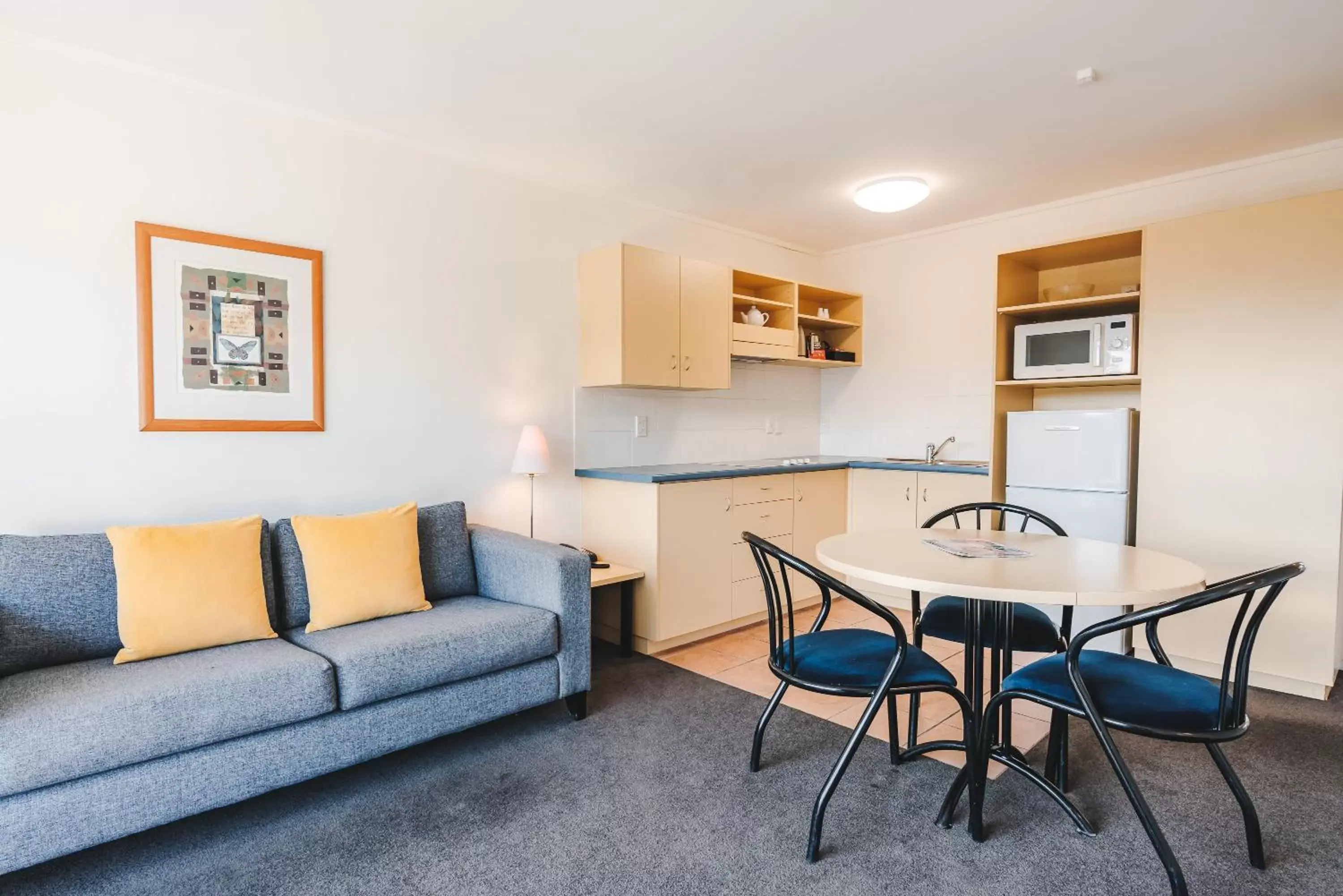 Living room, Seating Area in Blue Peaks Lodge