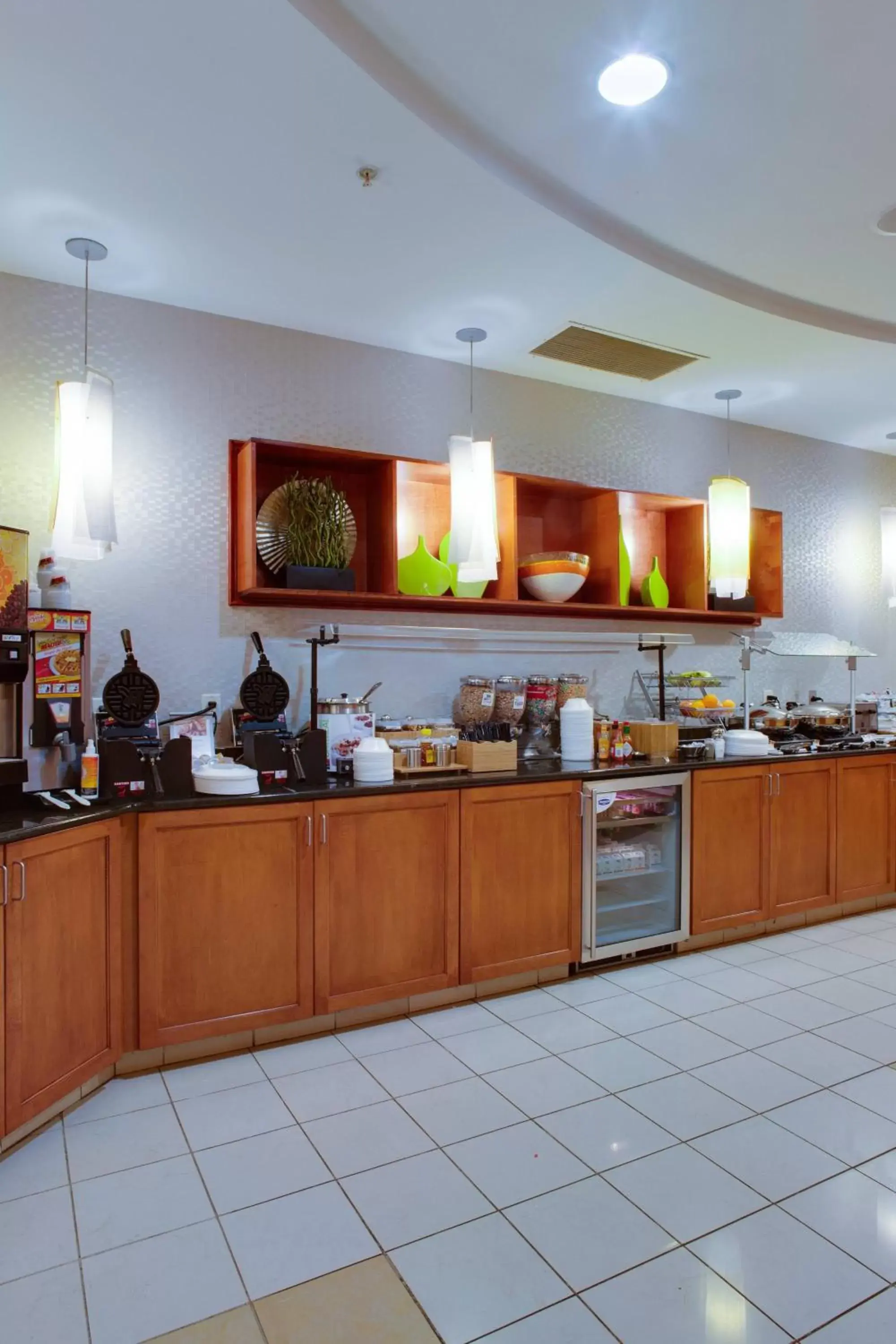 Breakfast, Restaurant/Places to Eat in SpringHill Suites by Marriott Savannah I-95 South