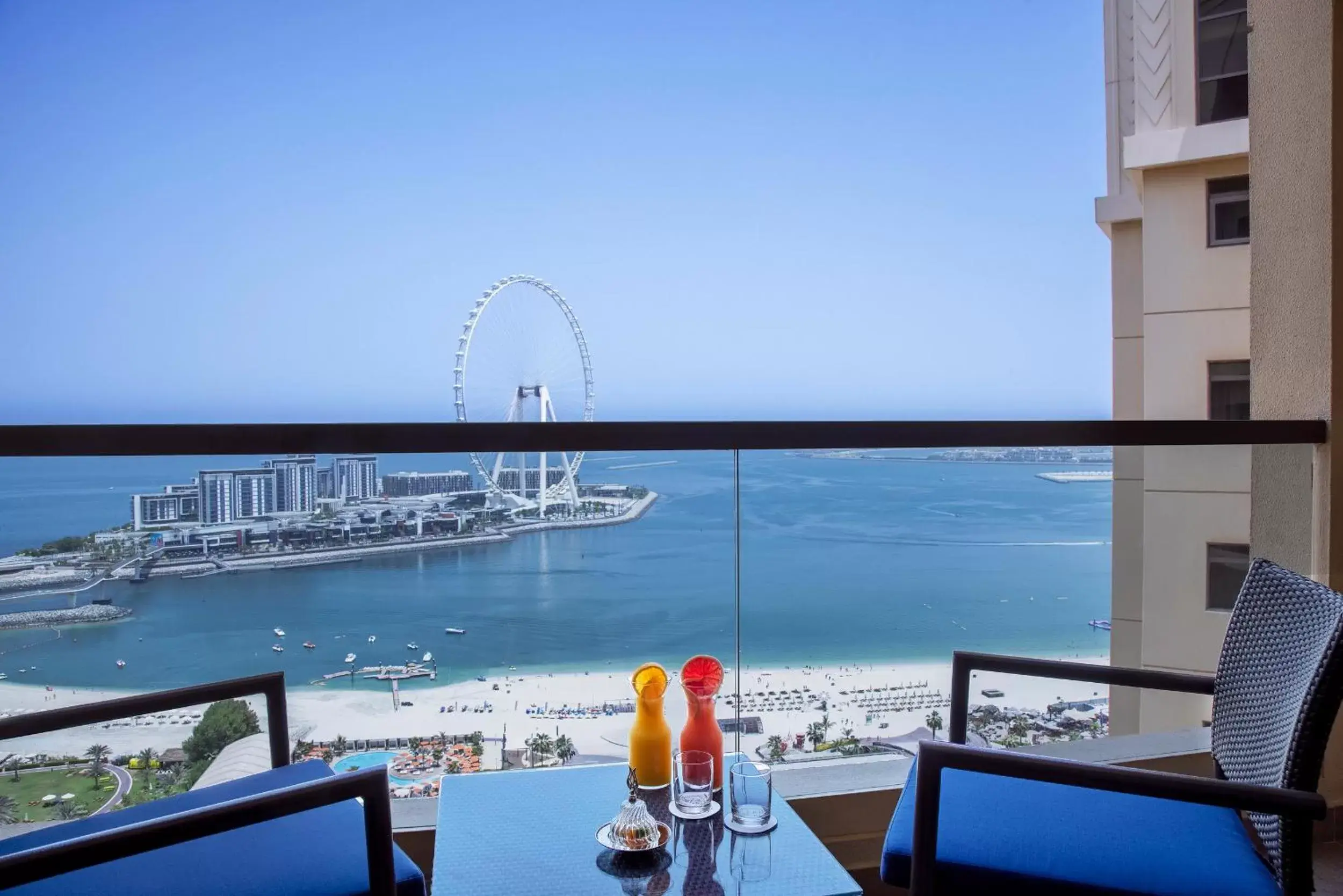 Balcony/Terrace in Amwaj Rotana, Jumeirah Beach - Dubai