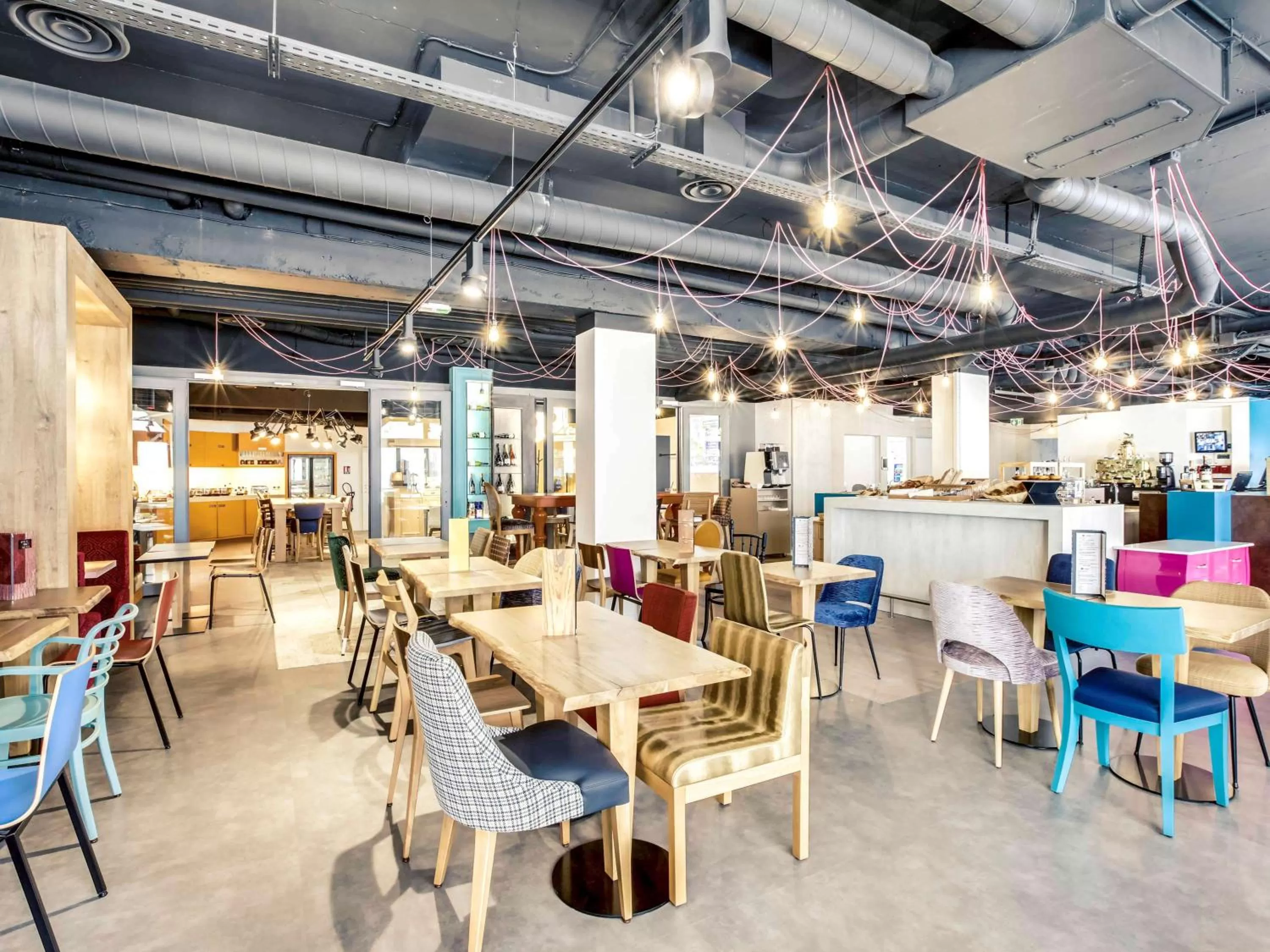 Lounge or bar in Hôtel Mercure Paris Centre Gare Montparnasse