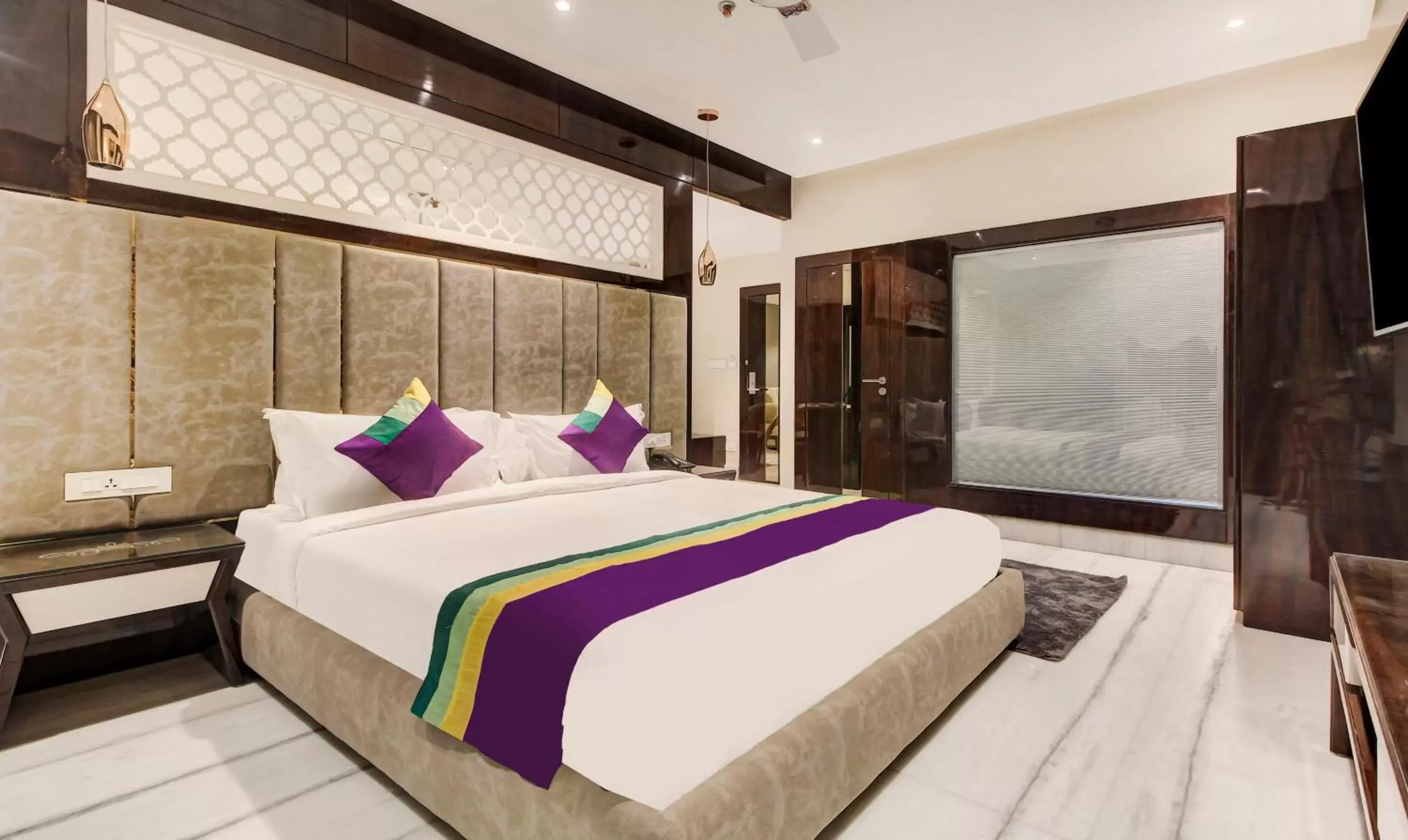 Treebo Premium Tahoora International Treebo Premium Tahoora International