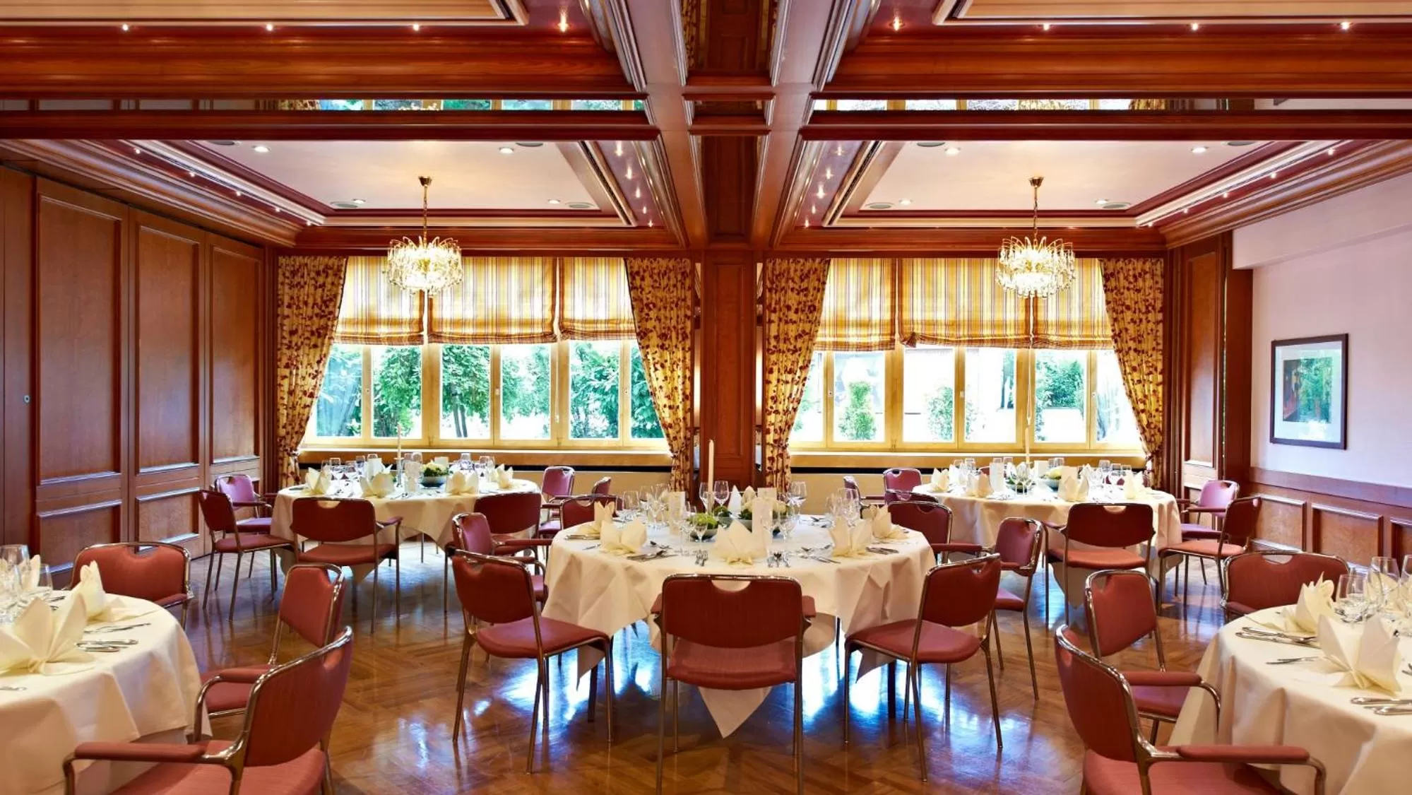 Banquet/Function facilities in Hirsch Hotel