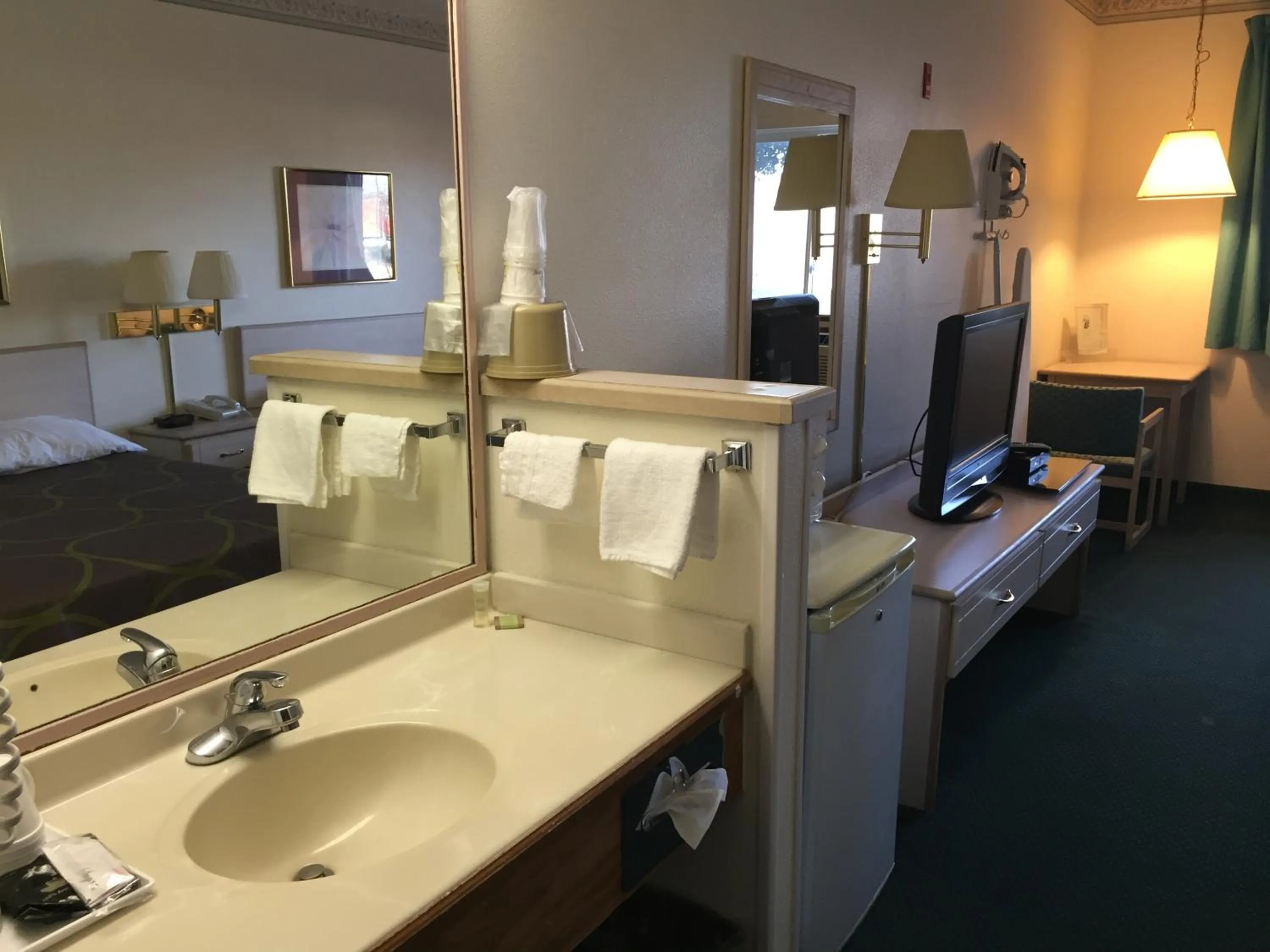 Super 8 by Wyndham Willcox