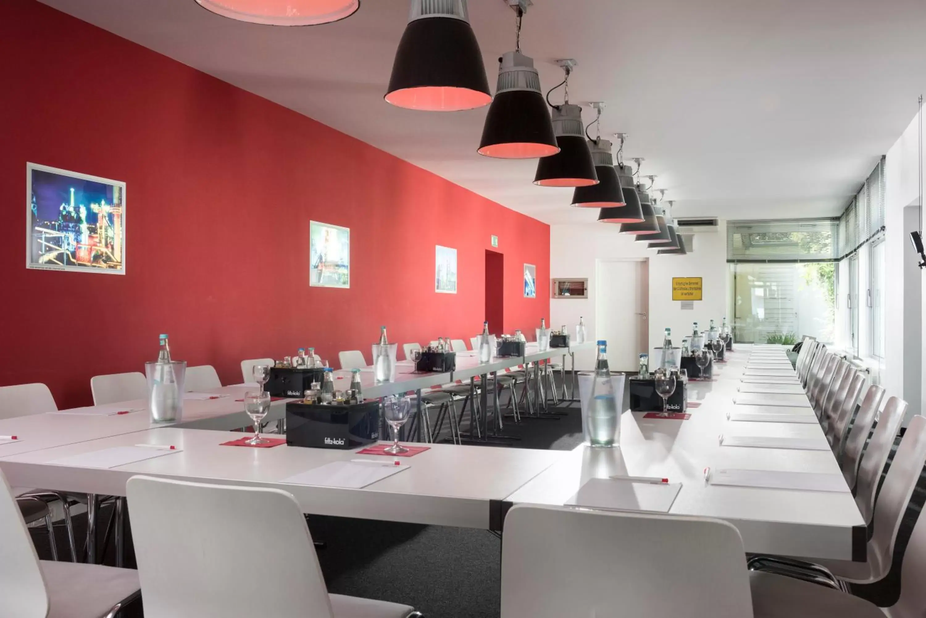 Banquet/Function facilities, Restaurant/Places to Eat in Ferrotel Duisburg - Partner of SORAT Hotels