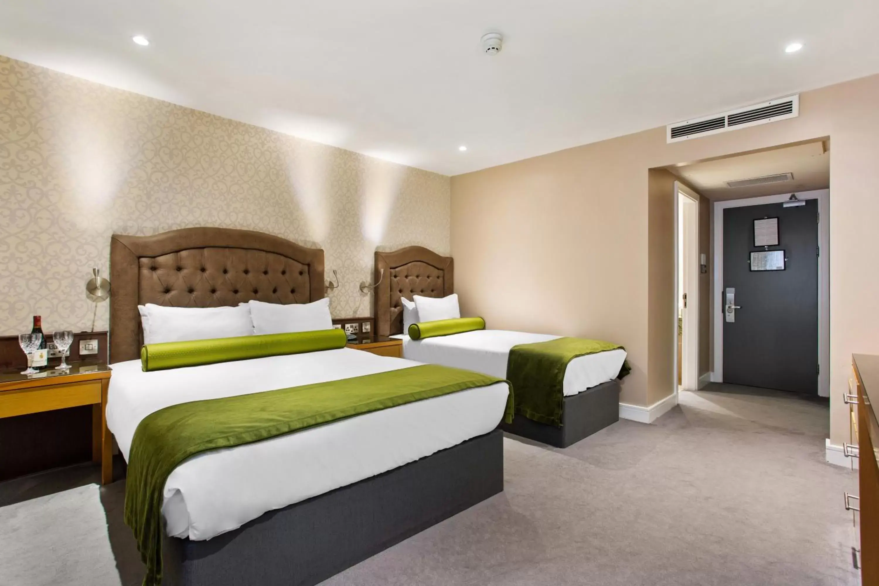 Bed in Drury Court Hotel