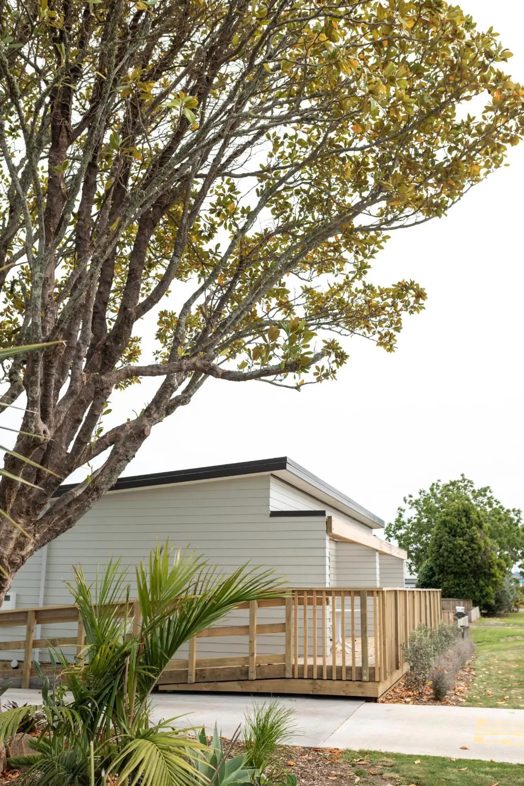 Property Building in Peninsula Motel