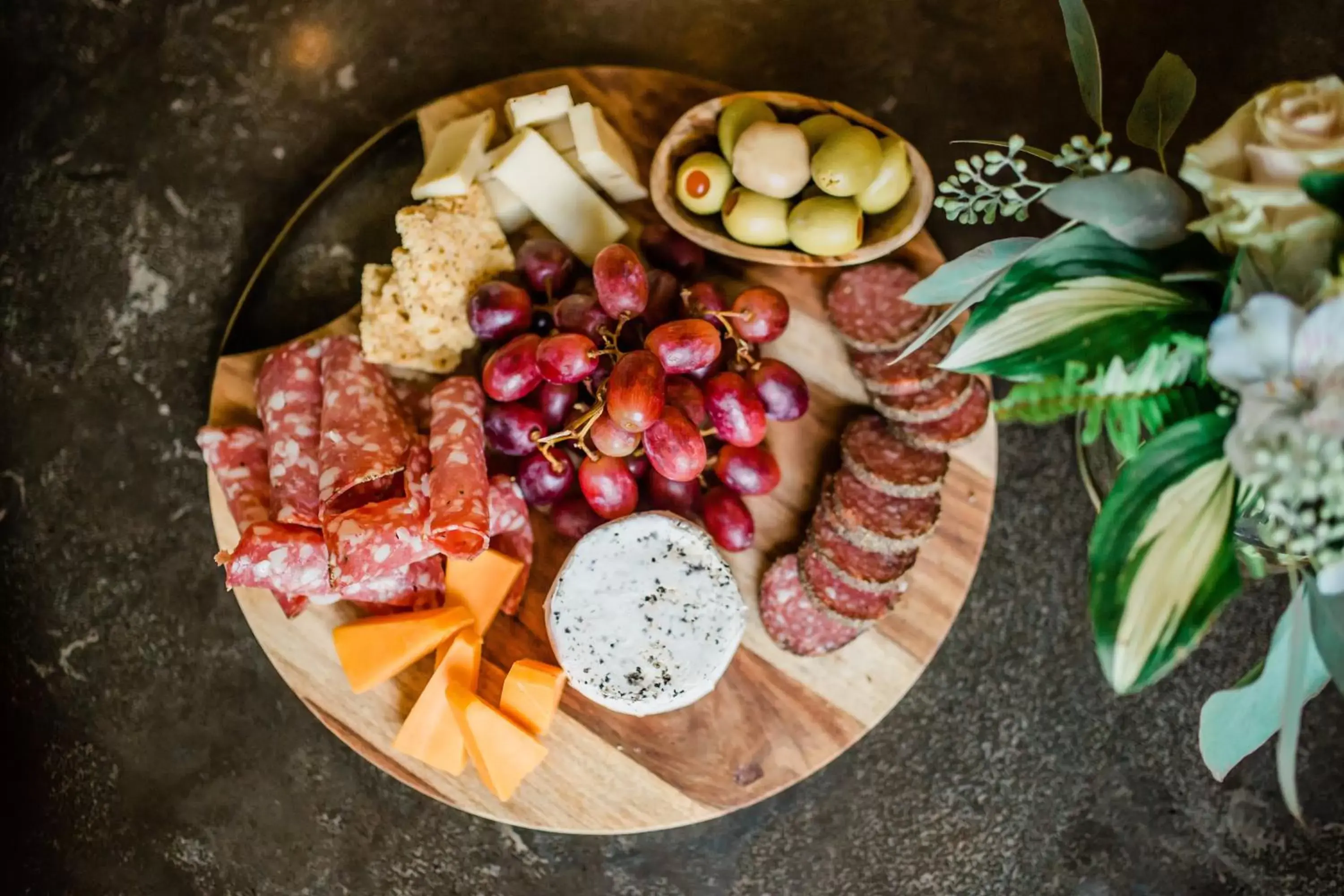 Food in Arrowhead Inn Food in Arrowhead Inn