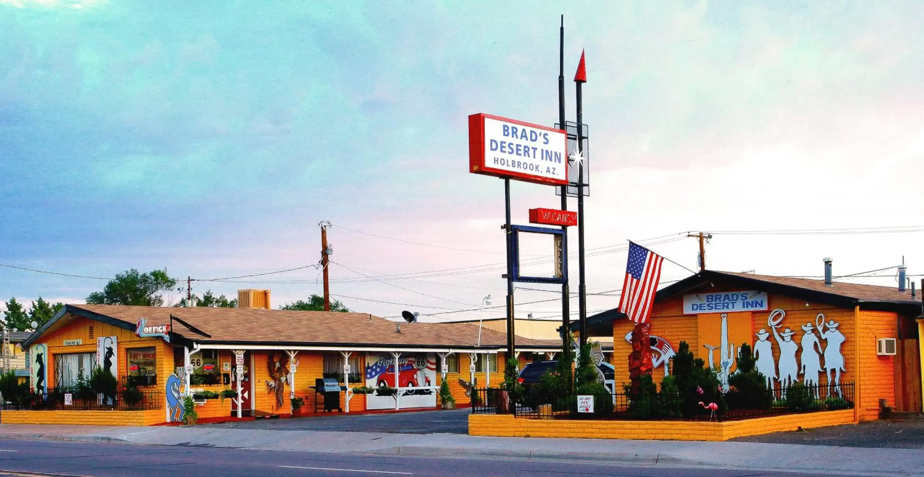 Facade/entrance, Property Building in Brad's Desert Inn