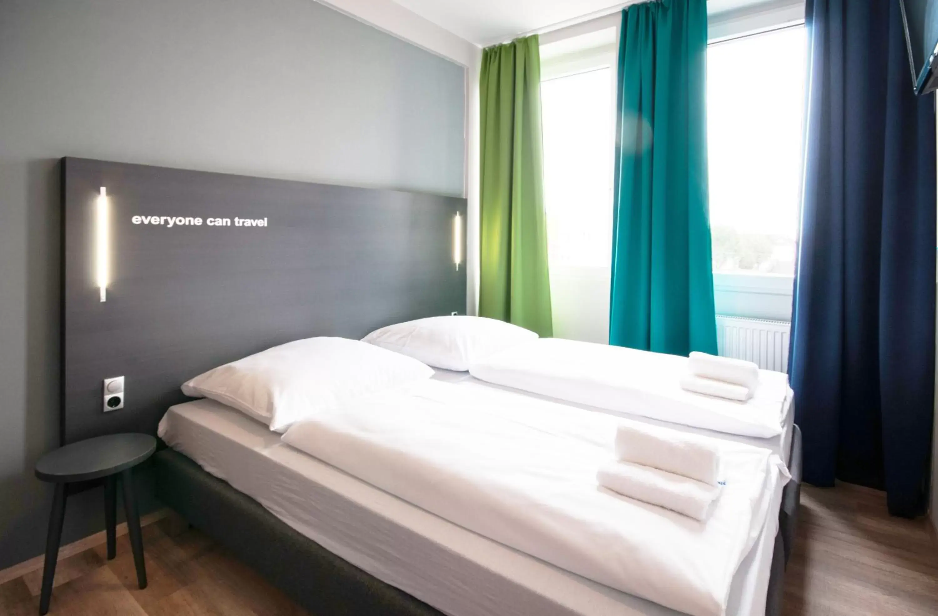 Photo of the whole room, Bed in a&o Bremen Hauptbahnhof