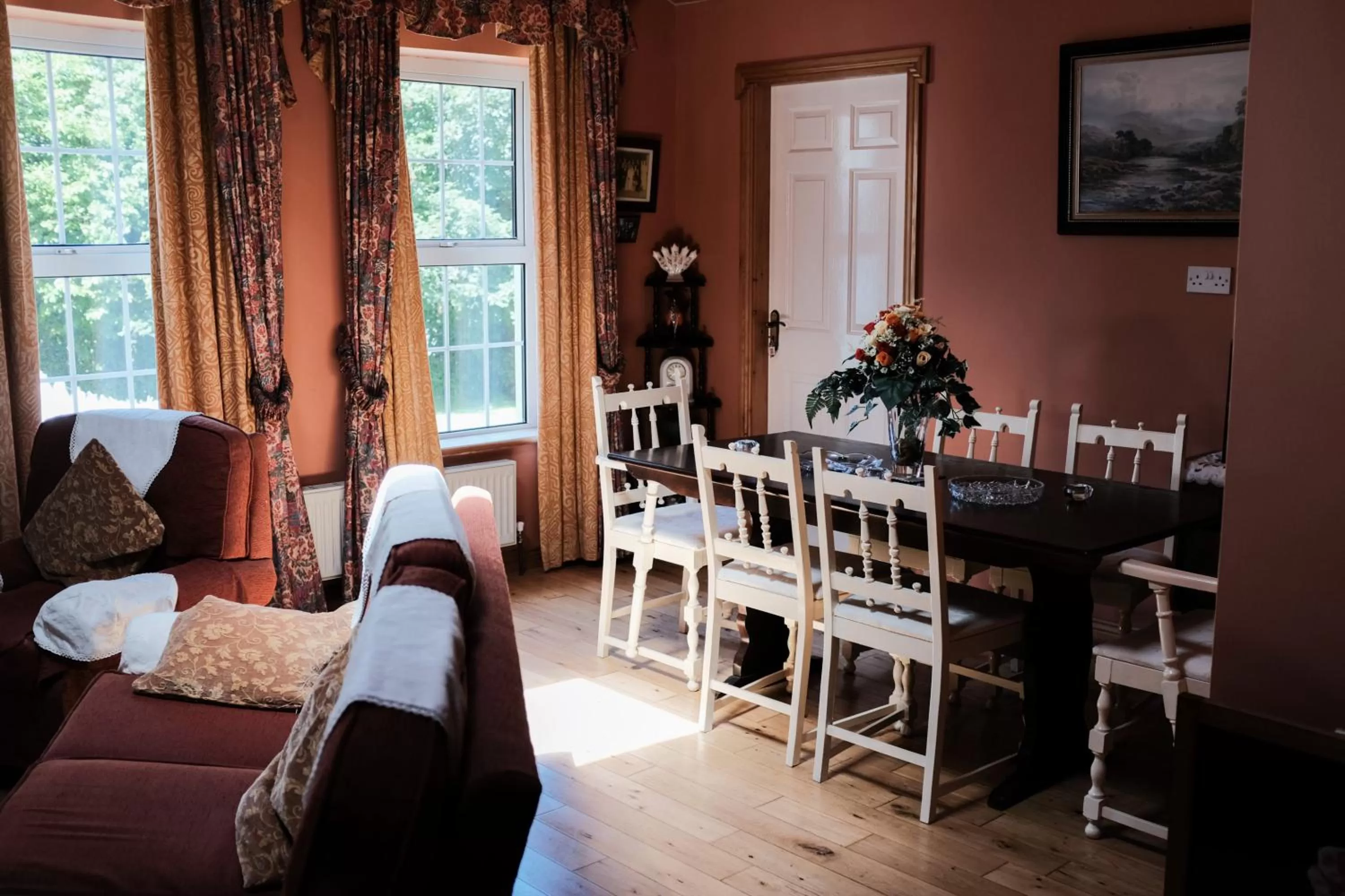 Dining Area in Glenhill B&B