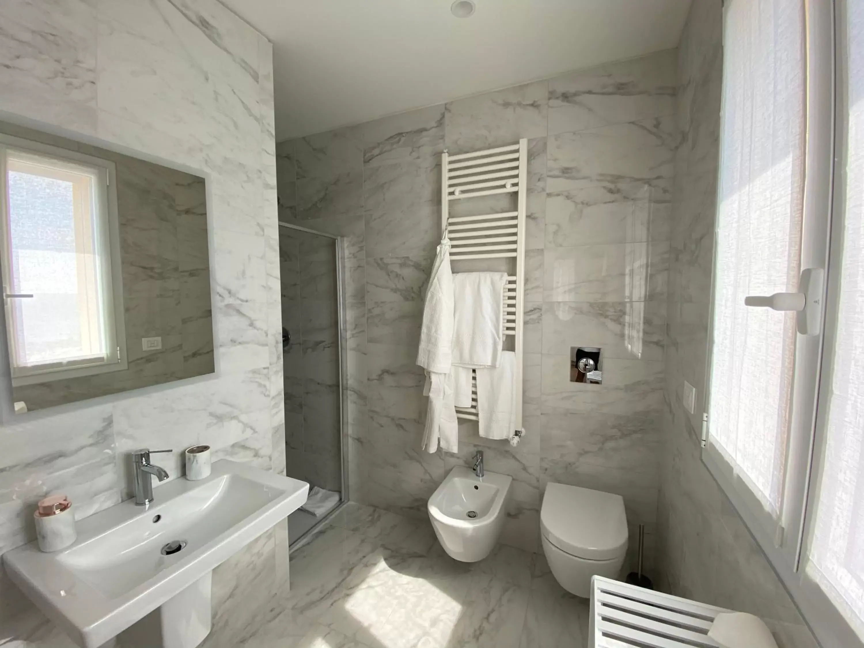 Bathroom in Gli Scogli Luxury Residence Hotel