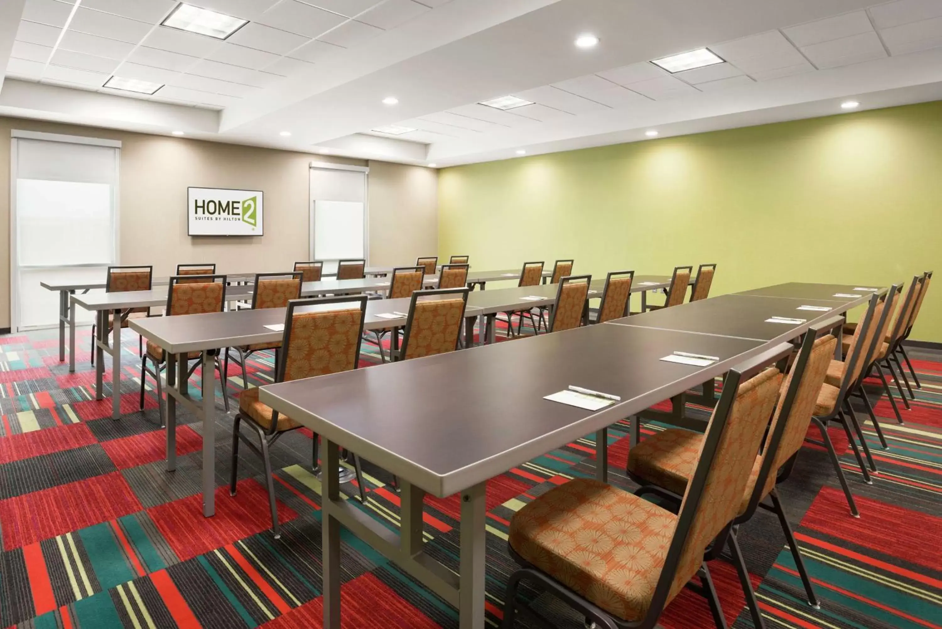 Meeting/conference room in Home2 Suites by Hilton Knoxville West