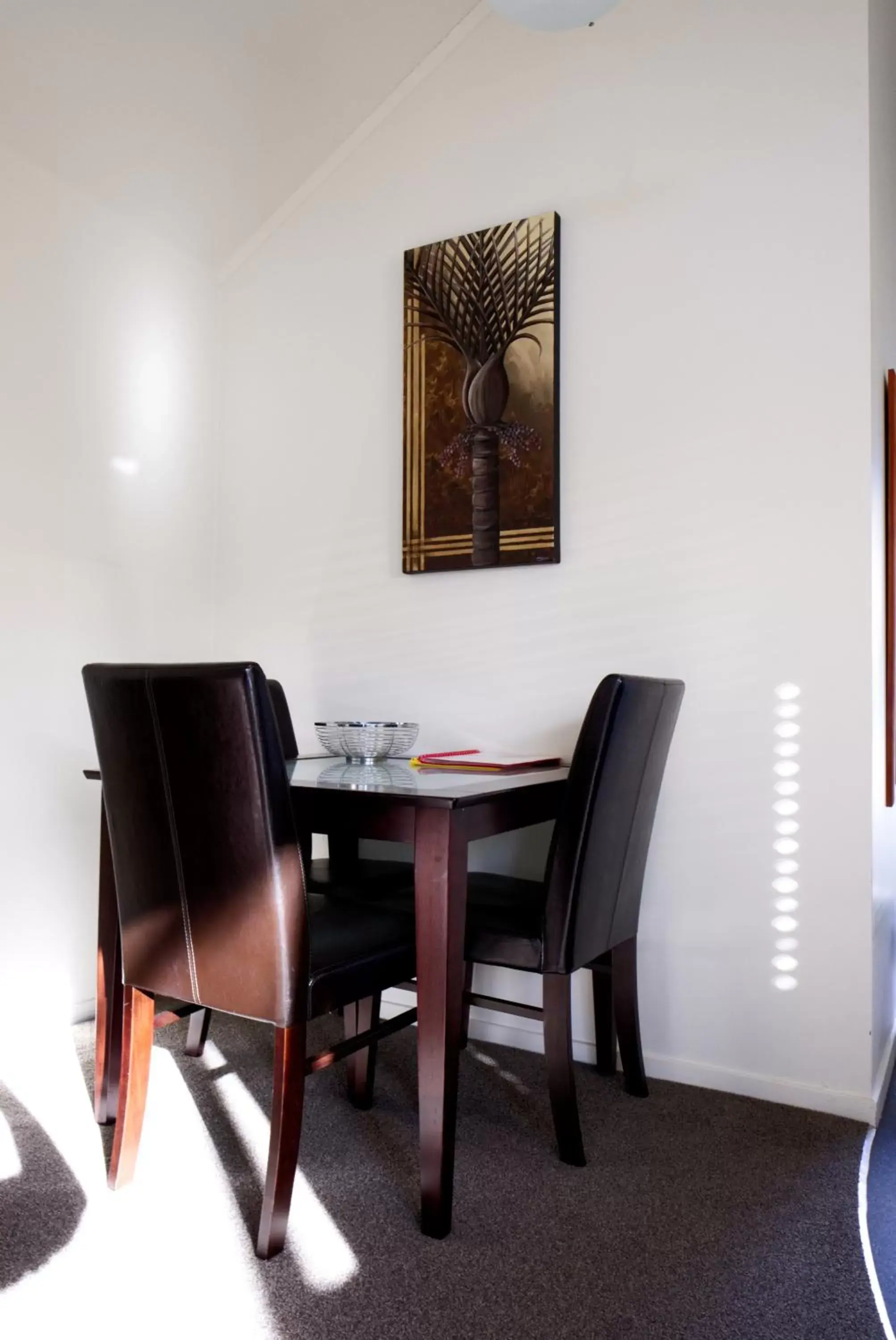 Dining Area in Tairua Shores Motel