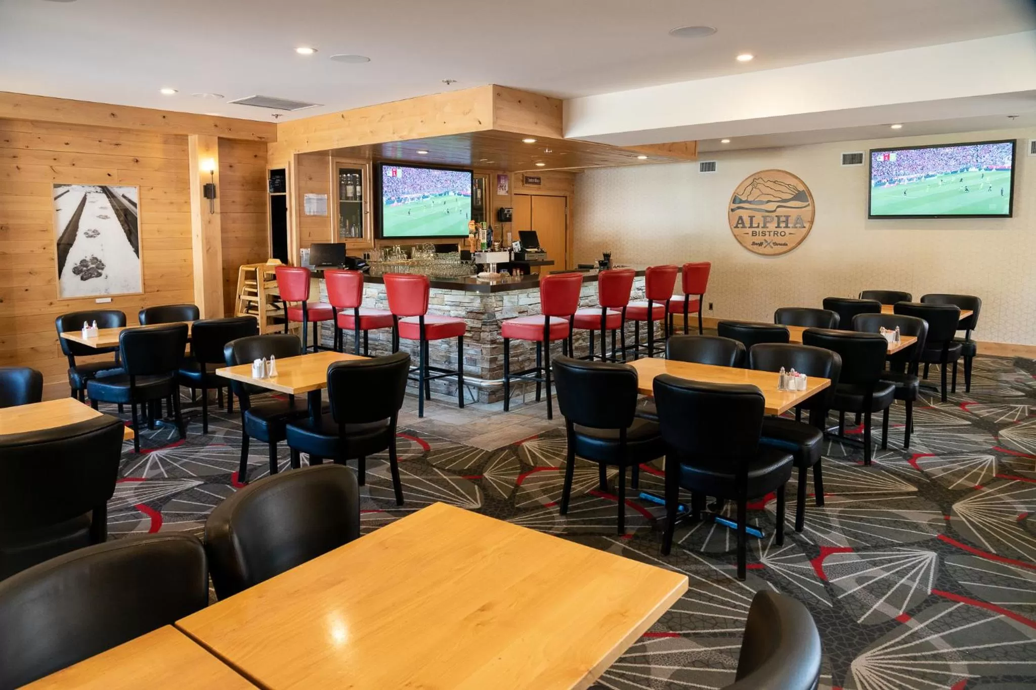 Restaurant/places to eat in Banff Rocky Mountain Resort