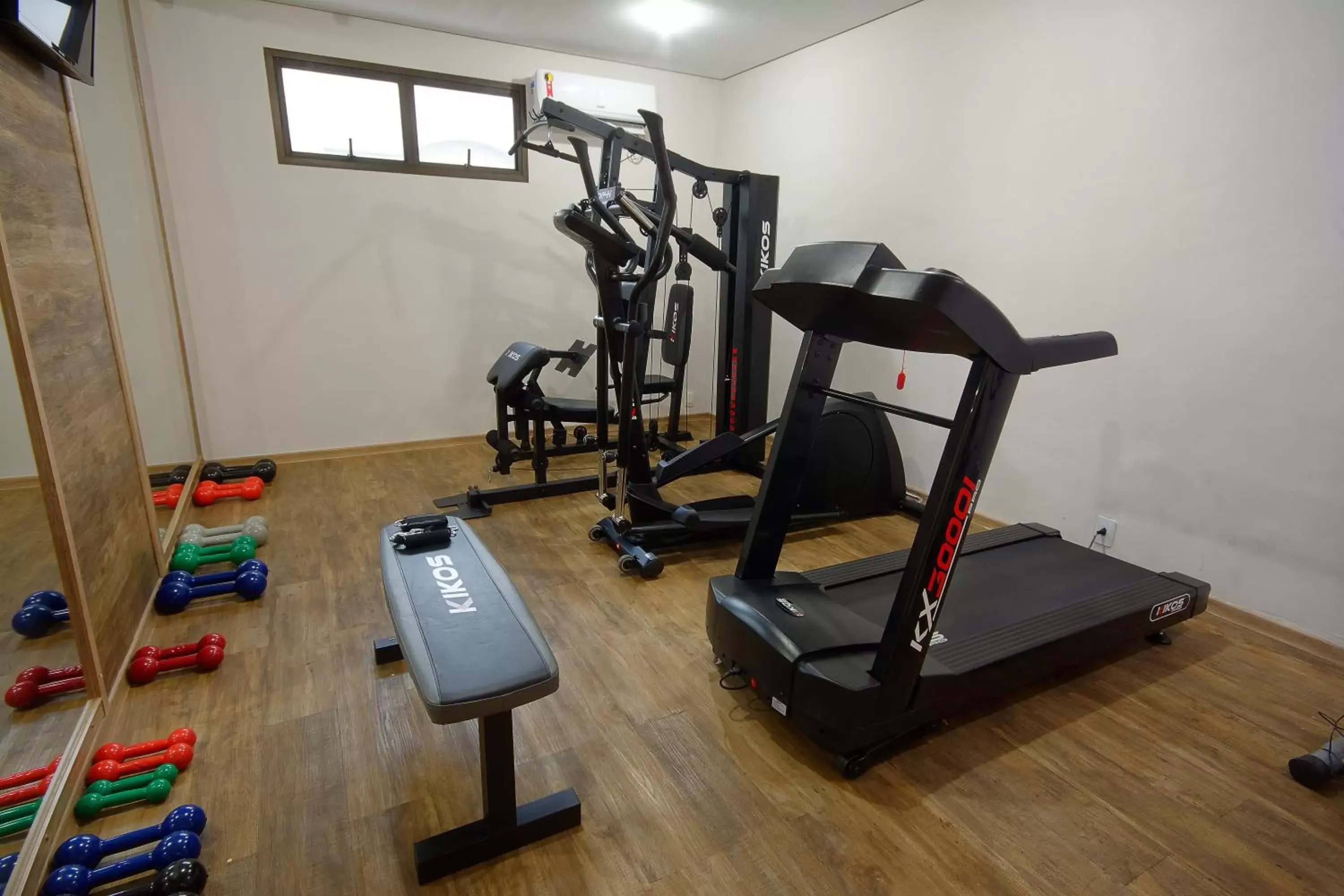 Fitness centre/facilities in Fênix Hotel Limeira Fitness centre/facilities in Fênix Hotel Limeira