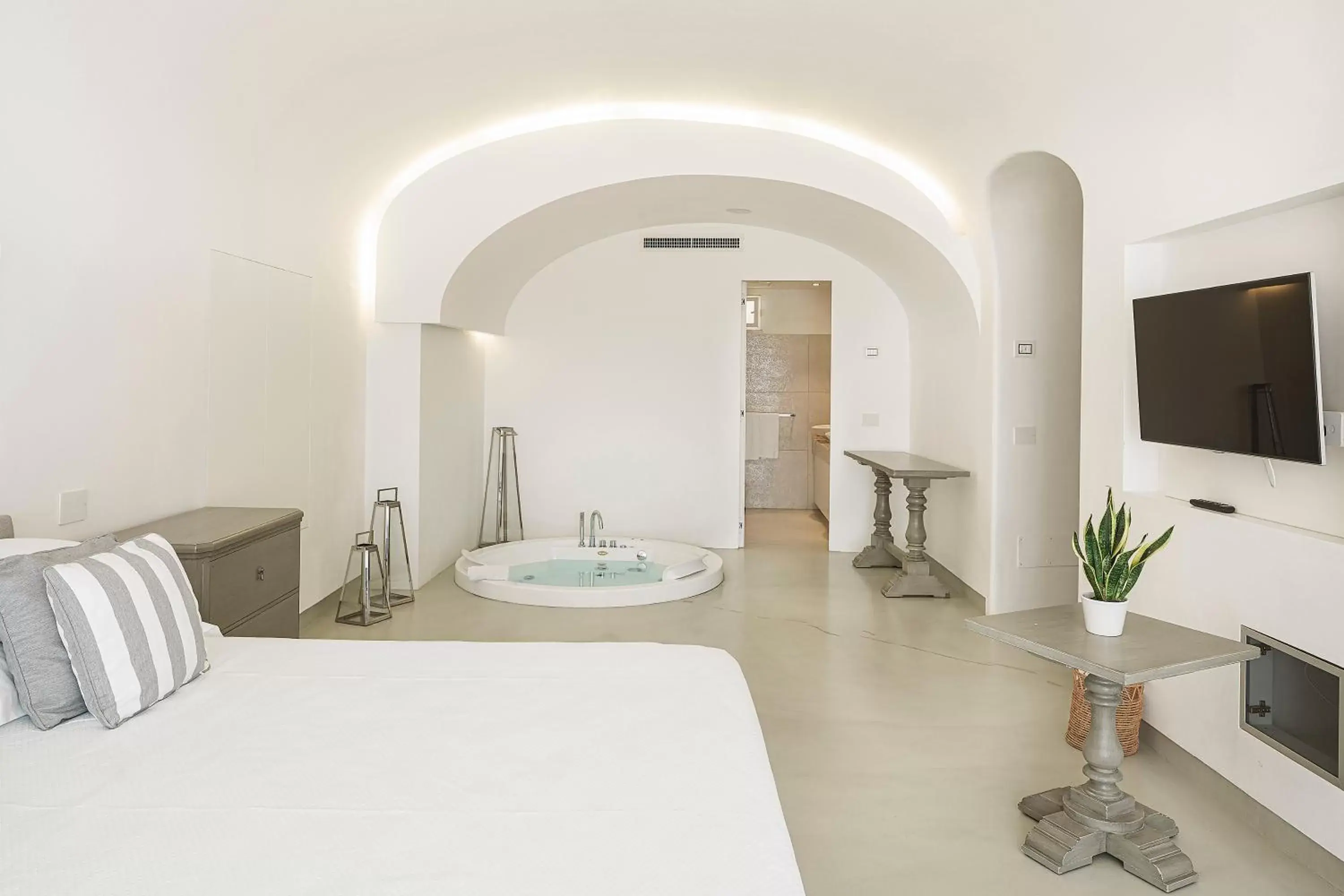 Bathroom in Costa Del Capitano Seaview Suites & Villas