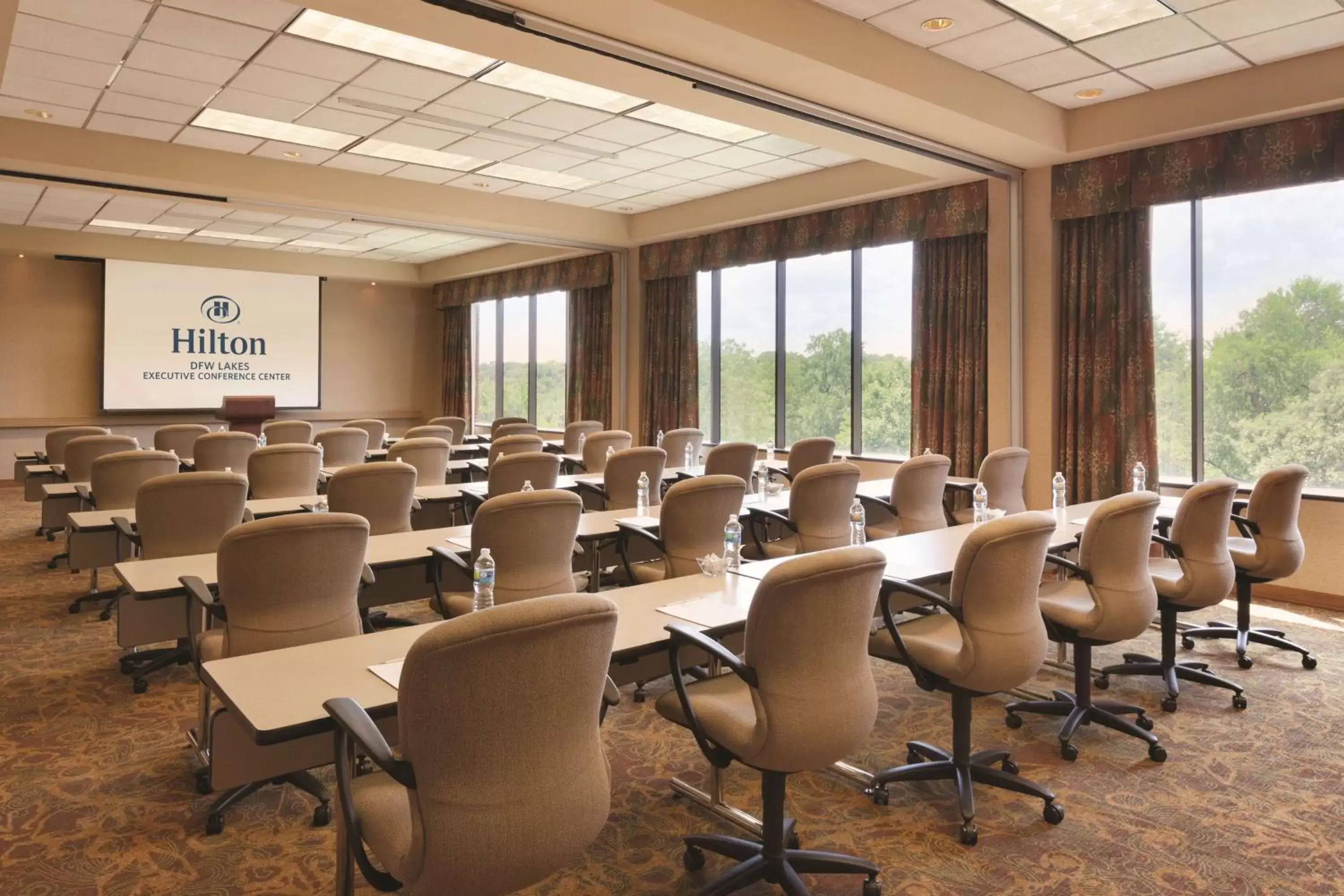 Meeting/conference room in Hilton DFW Lakes Executive Conference Center