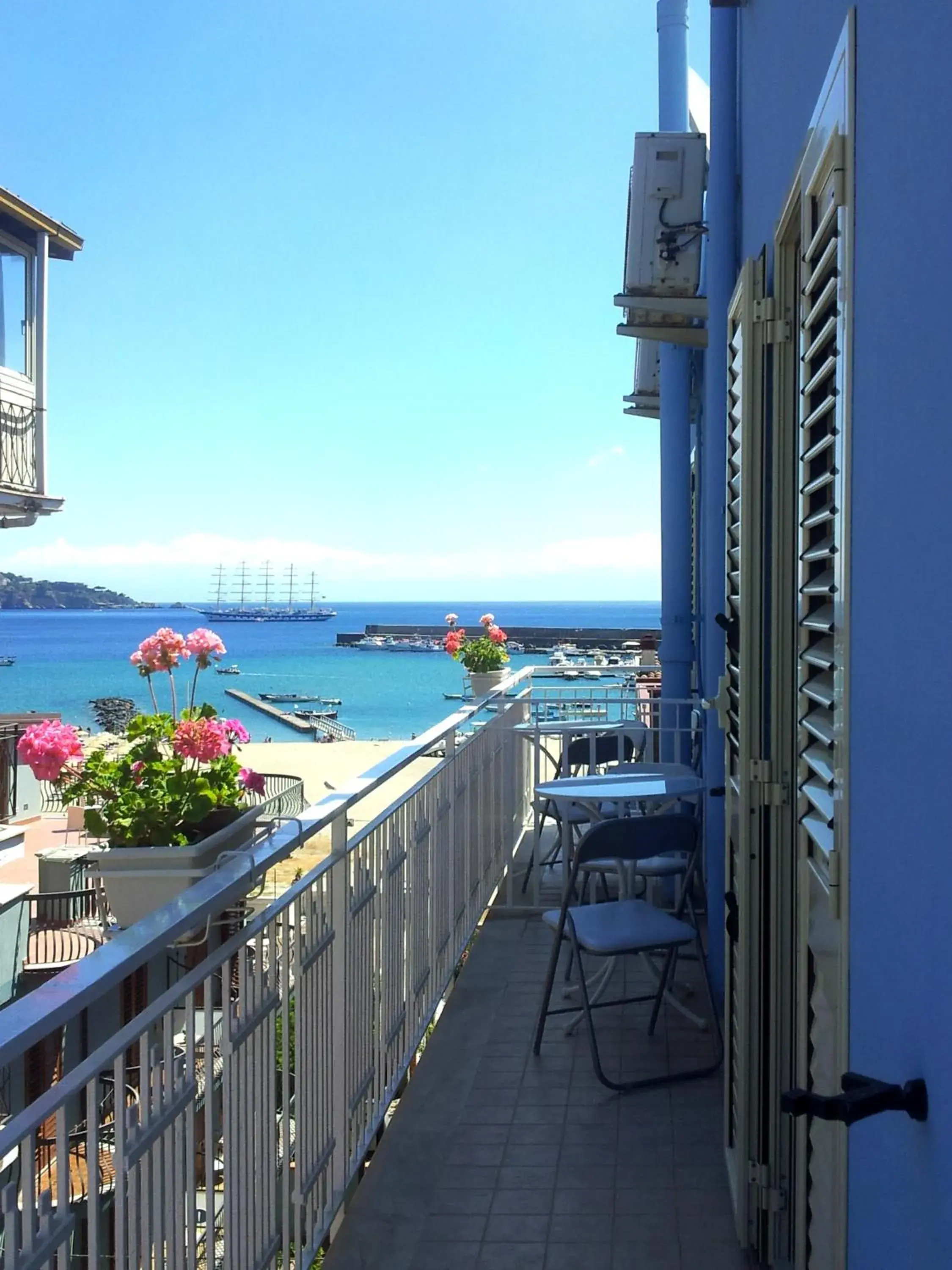 Balcony/Terrace in Hotel Villa Nefele